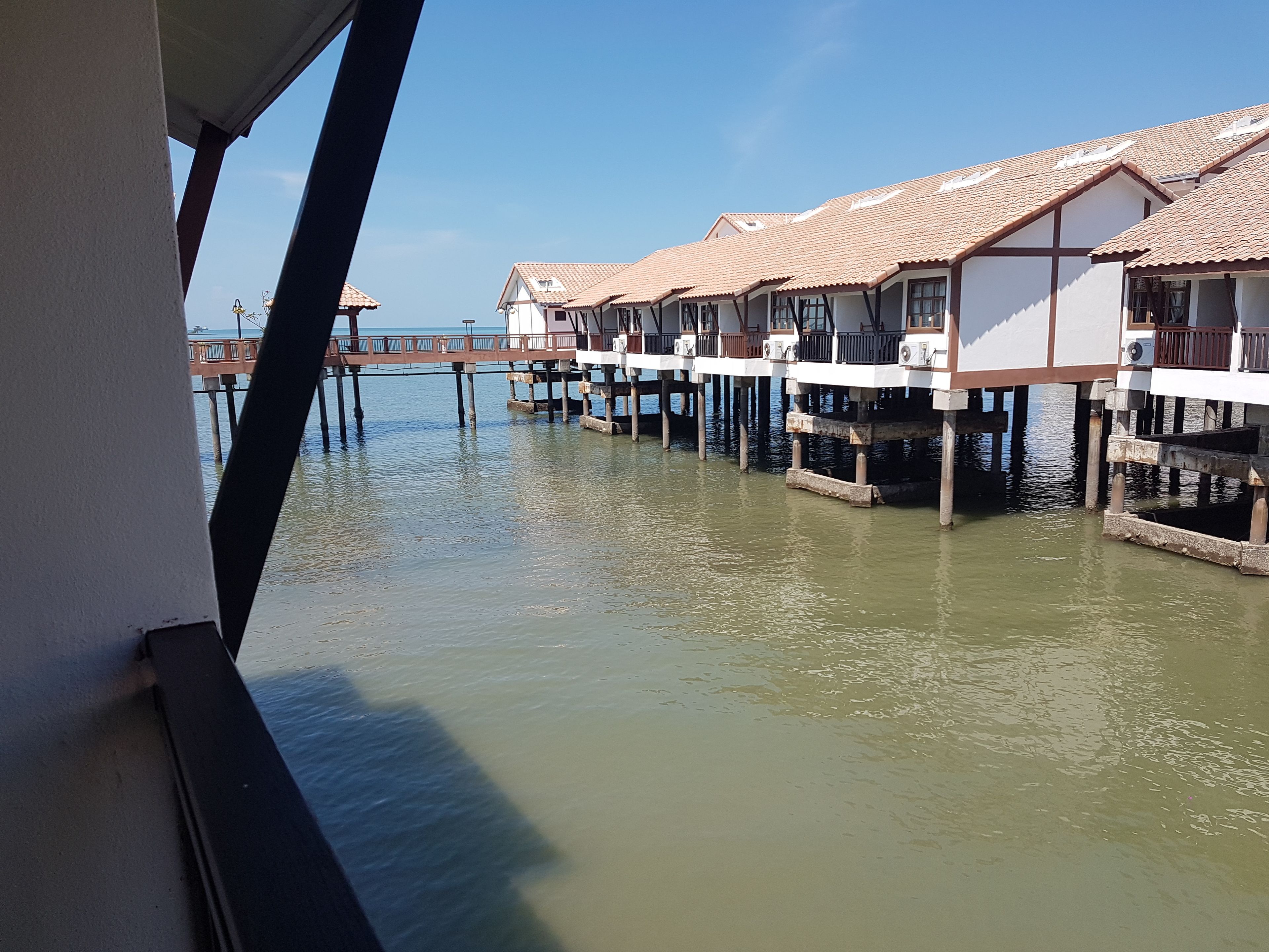 Crystal Private Water Chalet