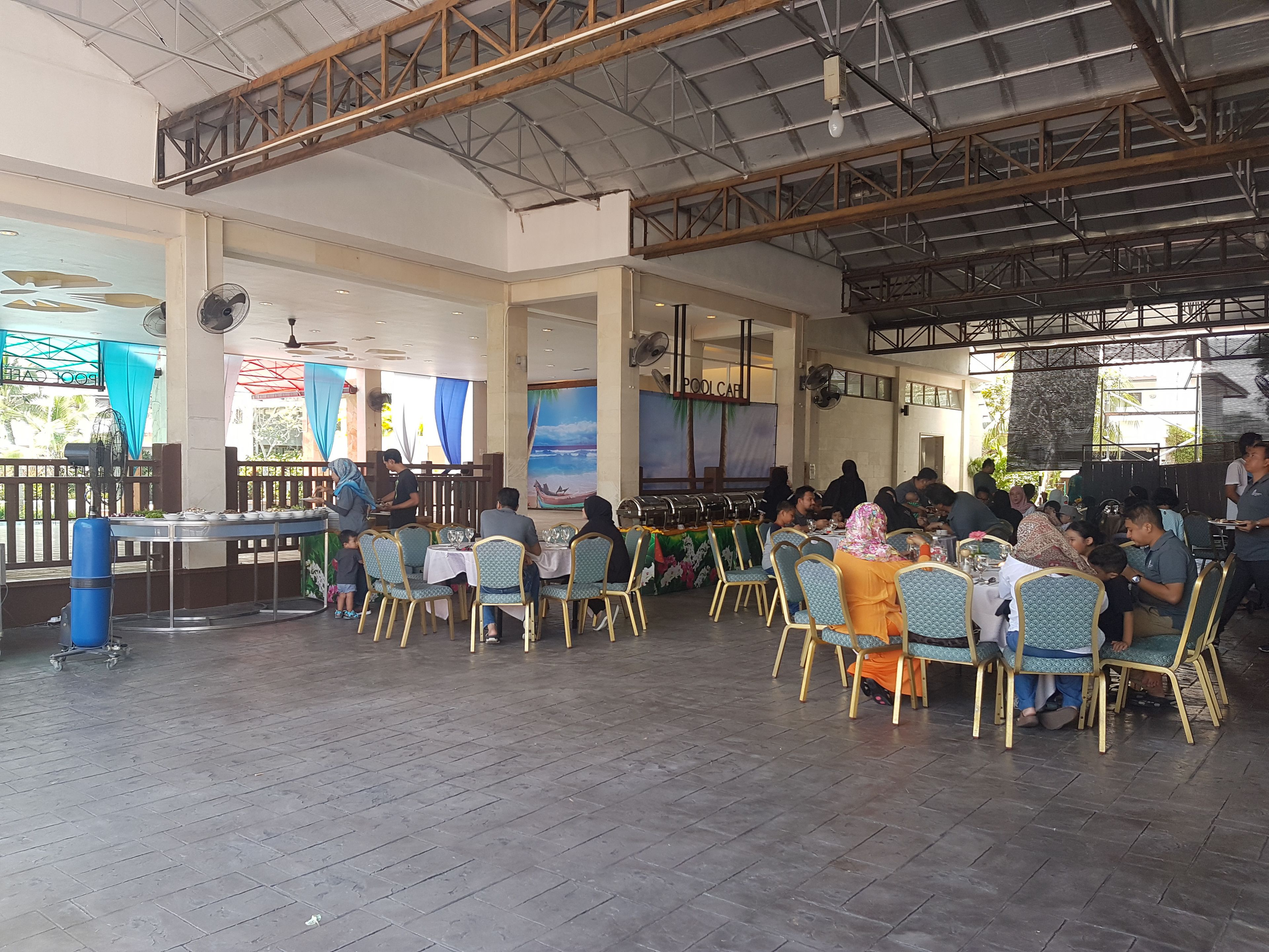 Crystal Private Water Chalet