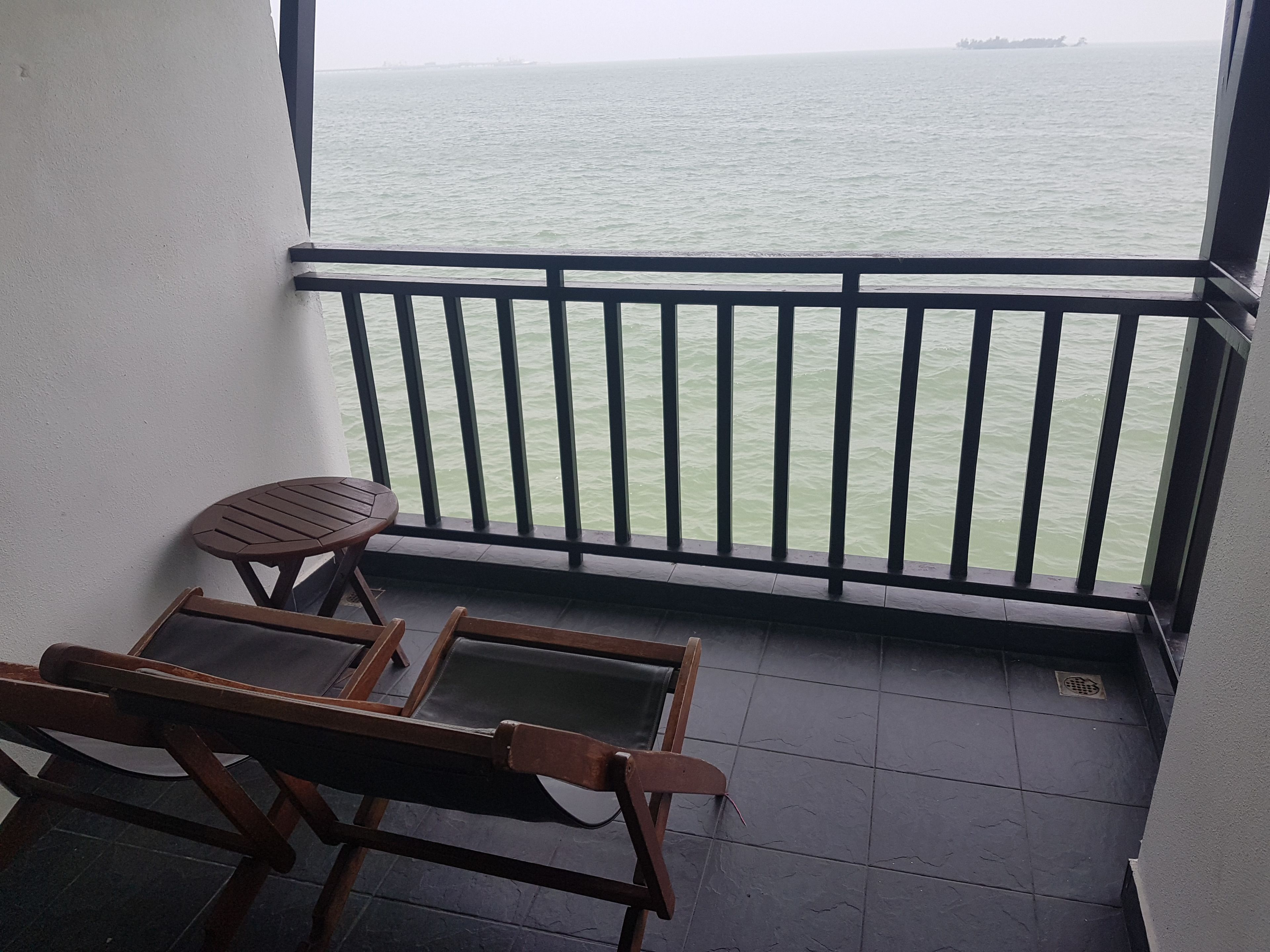 Crystal Private Water Chalet