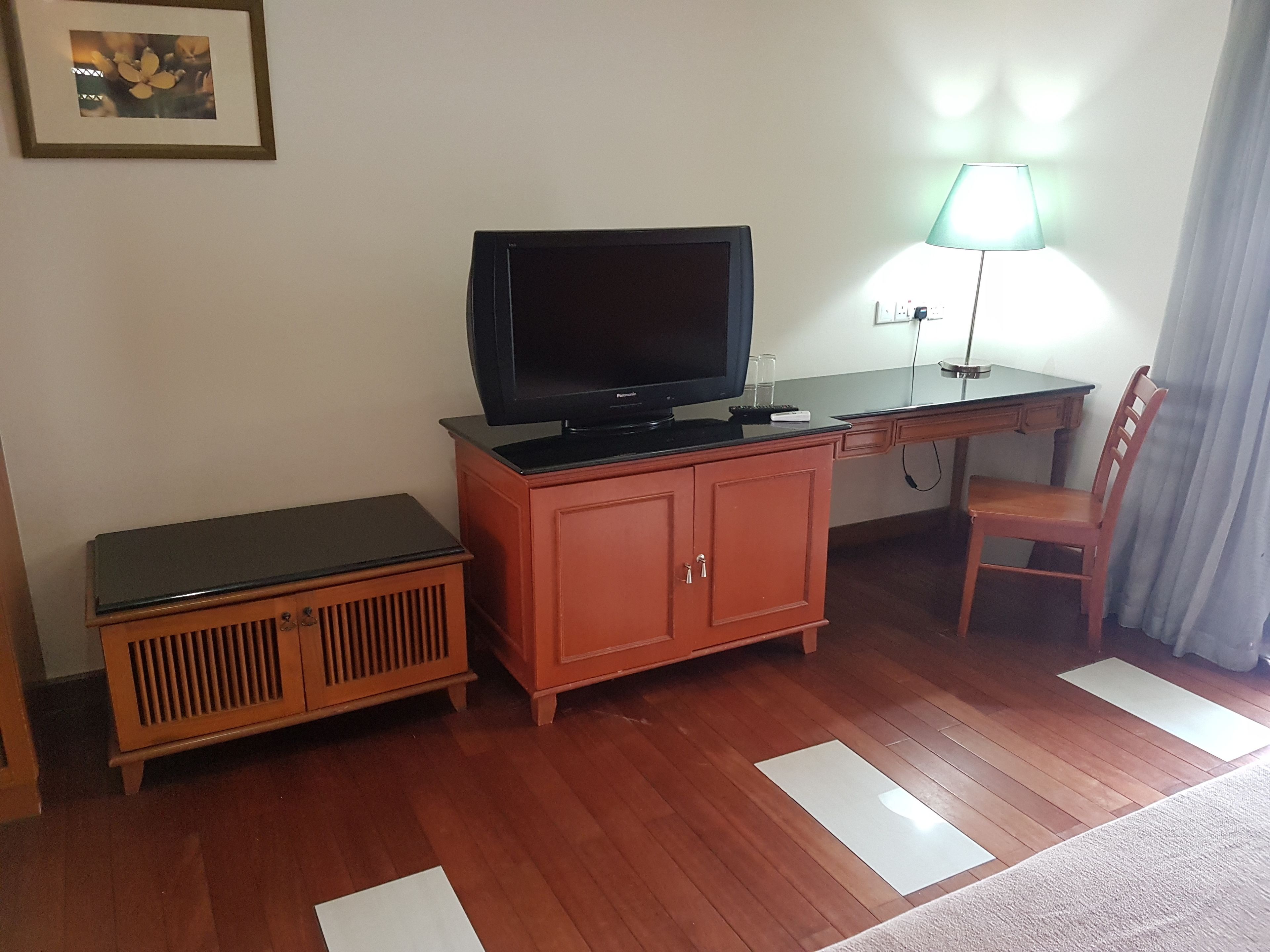 Crystal Private Water Chalet