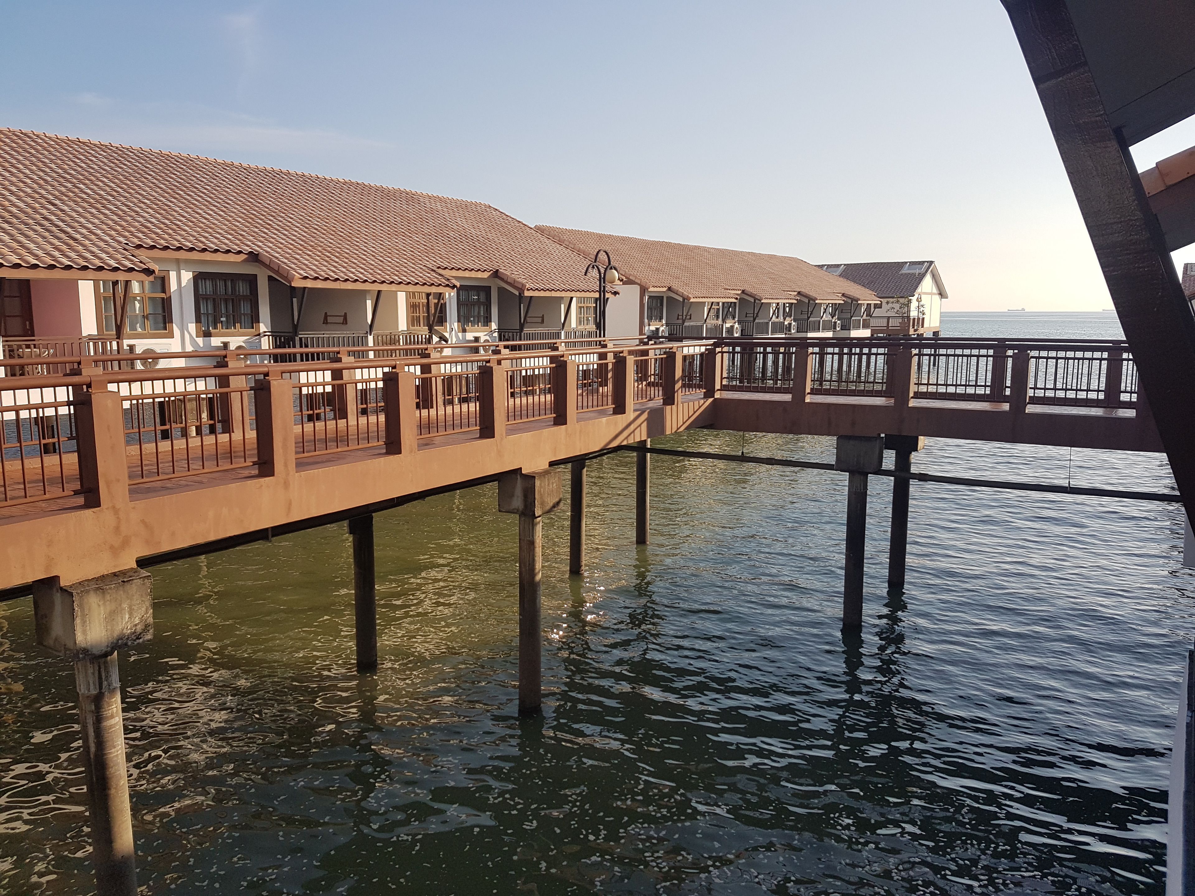 Crystal Private Water Chalet