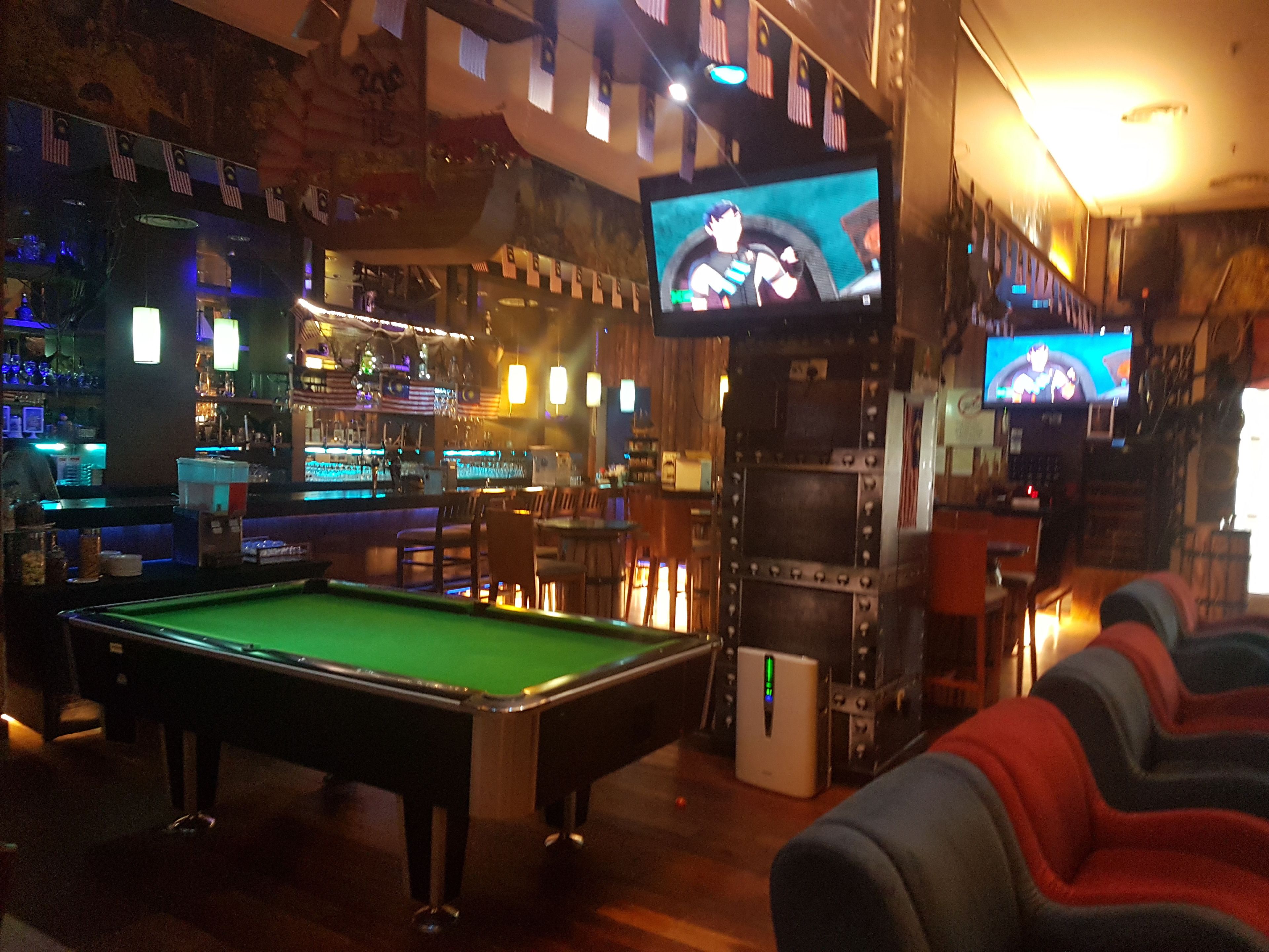 Crystal Private Water Chalet