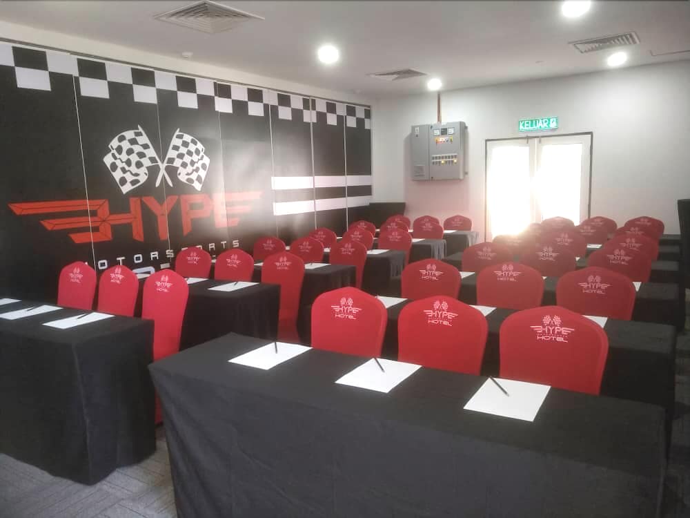 Hype Motorsports Hotel