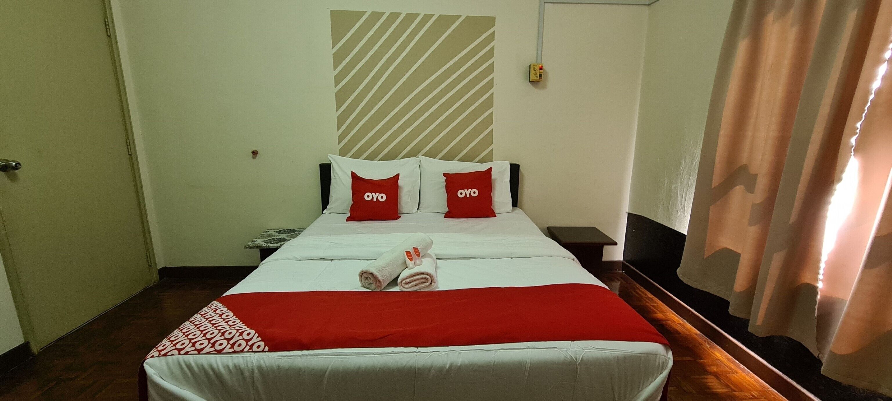 Marina View Villas by Oyo Rooms