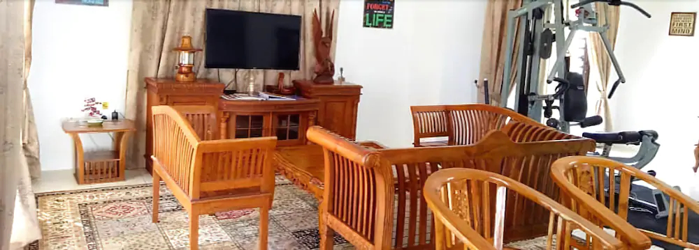 Nur Banglo Homestay Port Dickson