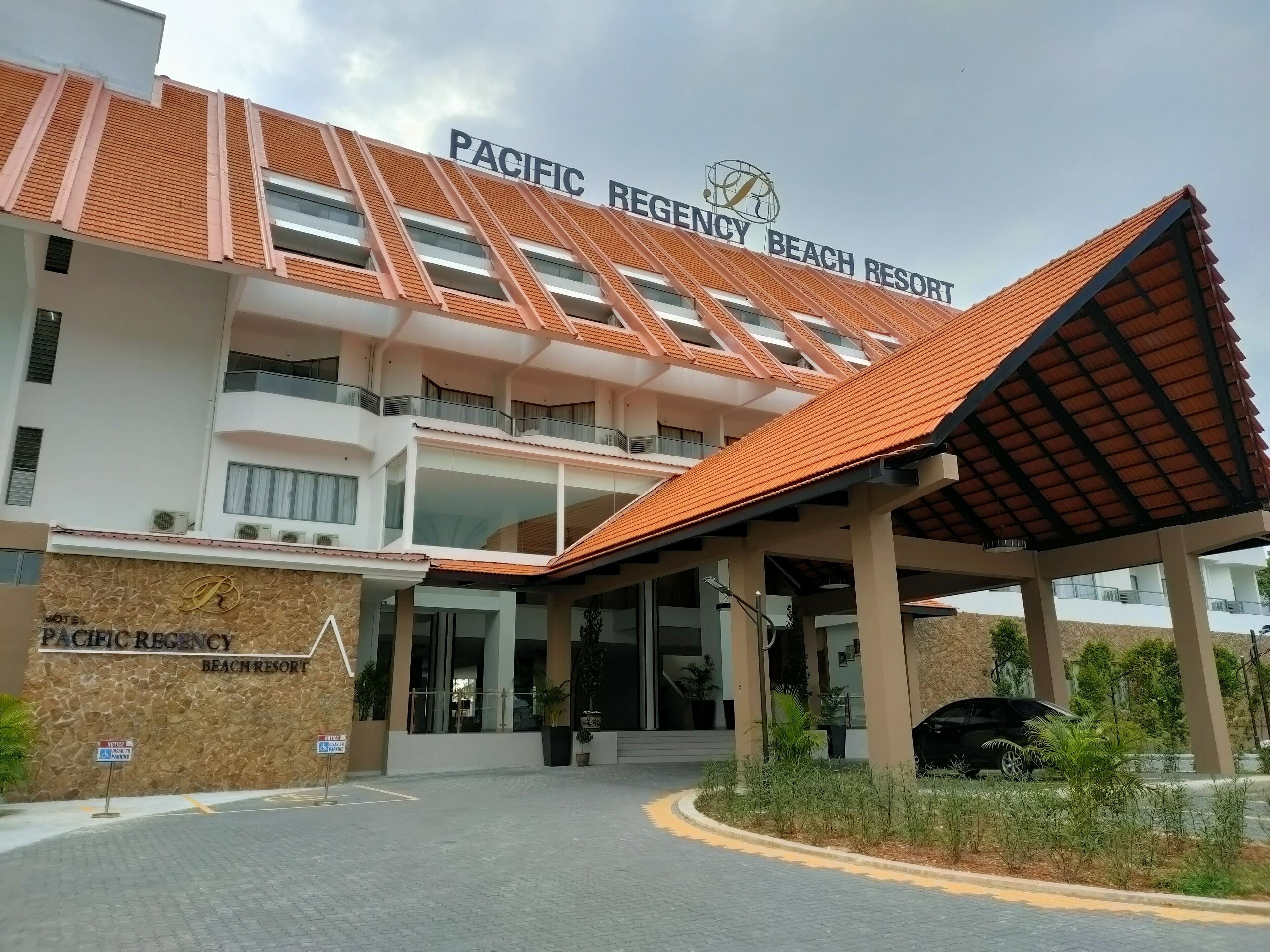 Pacific Regency Beach Resort