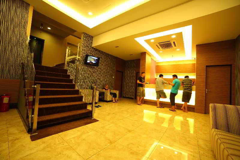 Waterfront Boutique Hotel