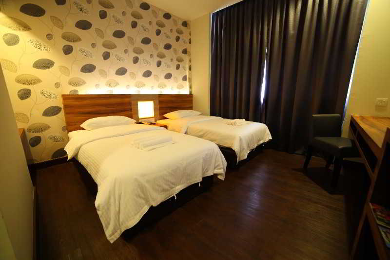 Waterfront Boutique Hotel