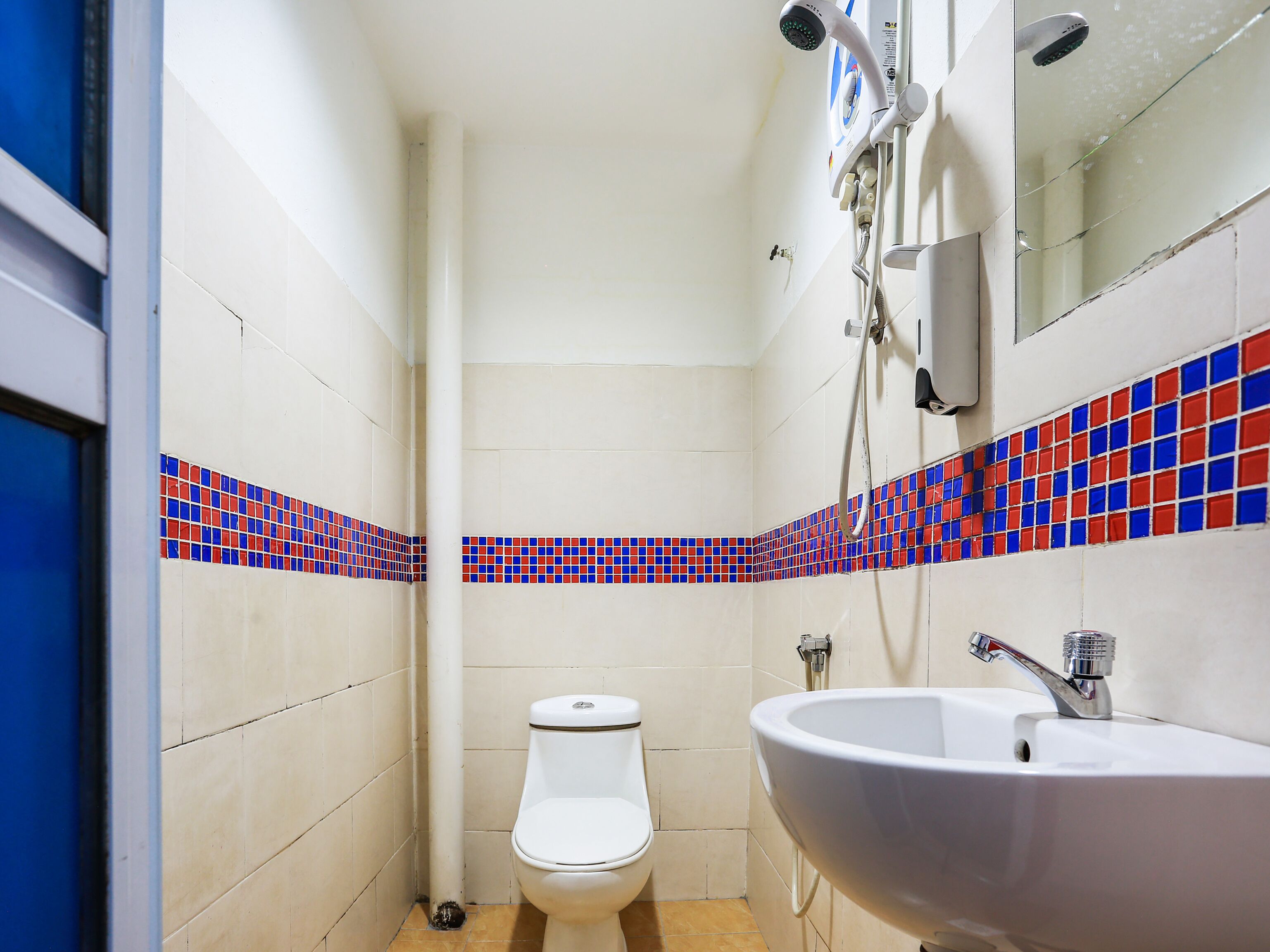 SPOT ON 89901 Hotel Ship ARM