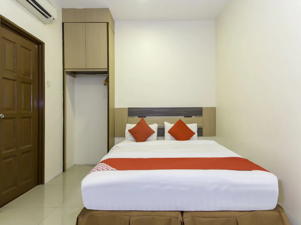 Fame Hotel by OYO Rooms