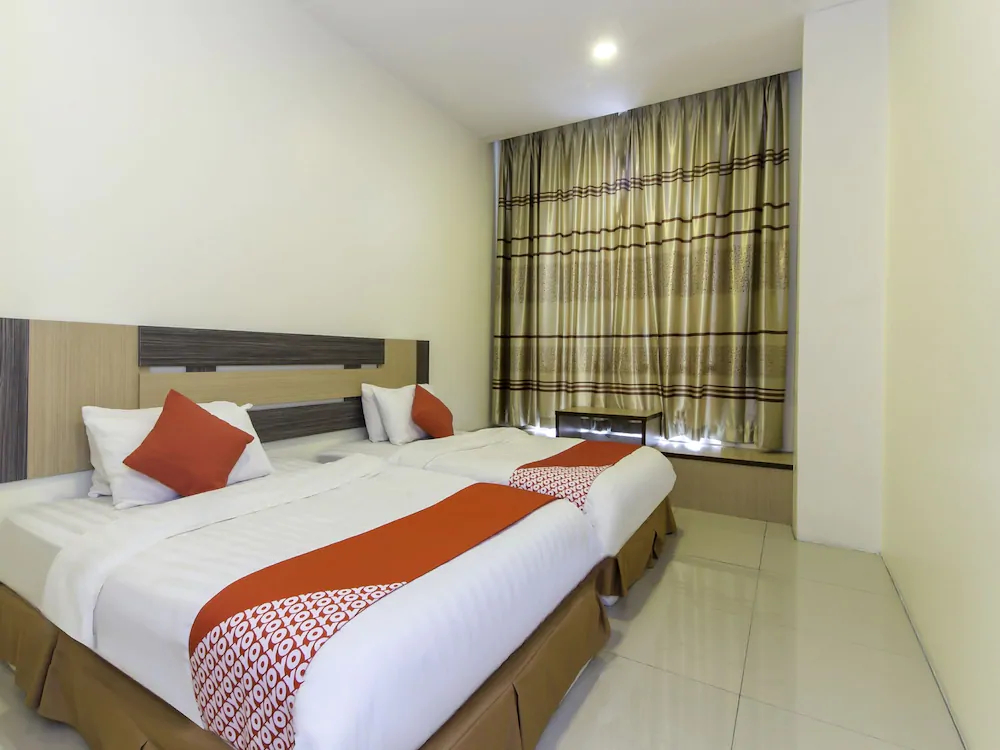 Fame Hotel by OYO Rooms
