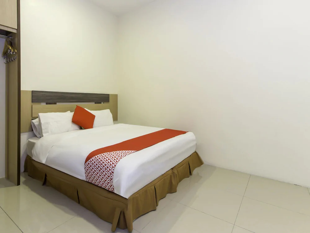 Fame Hotel by OYO Rooms