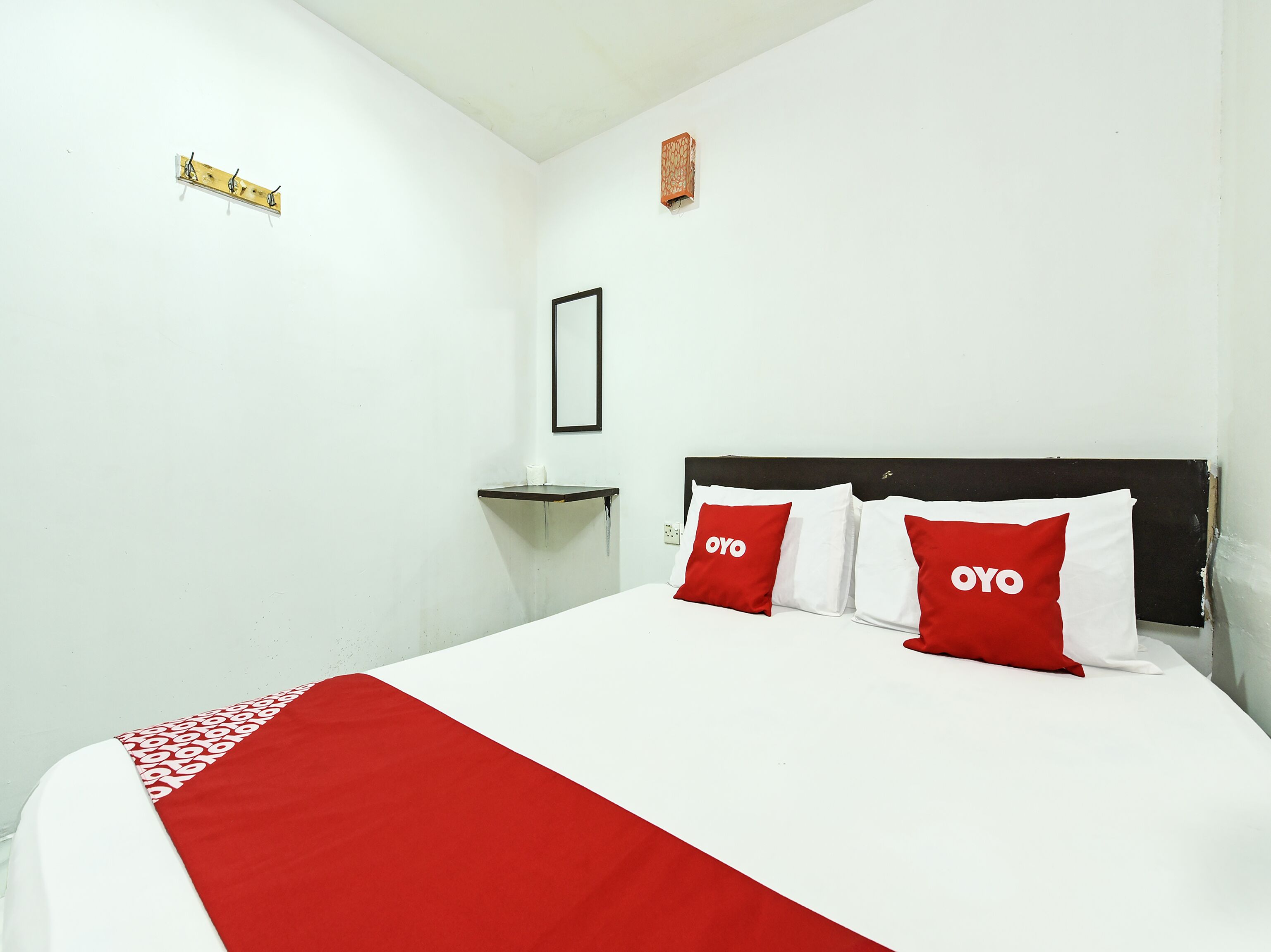 Gks Hotel by OYO