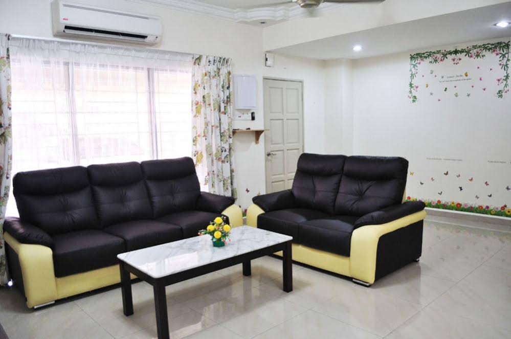 Garden Vacation Suite