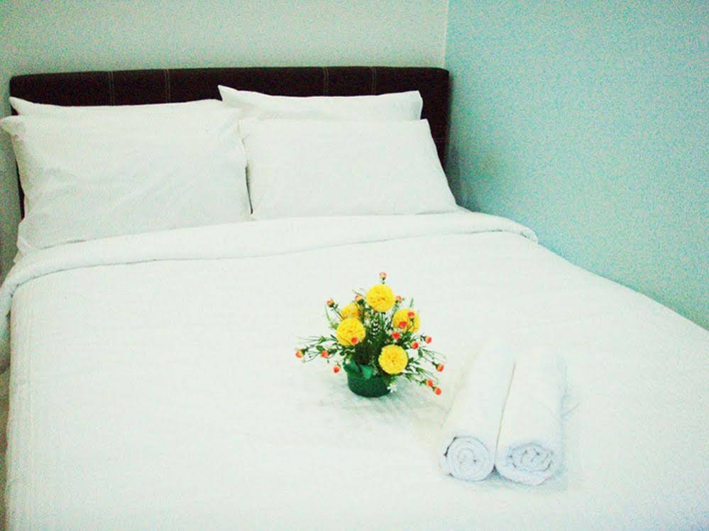 Garden Vacation Suite