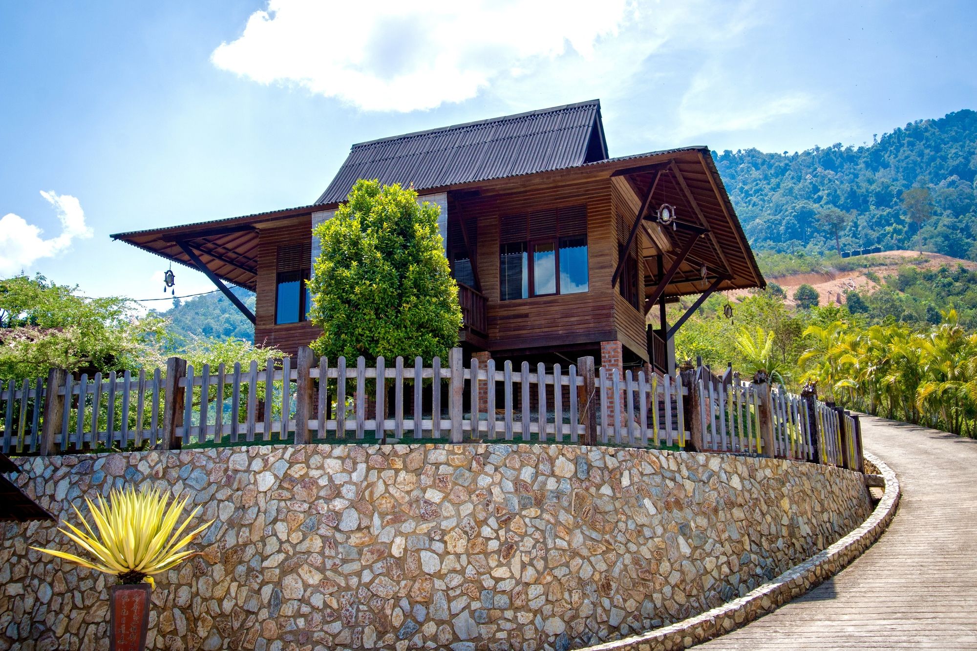The Waterway Villa