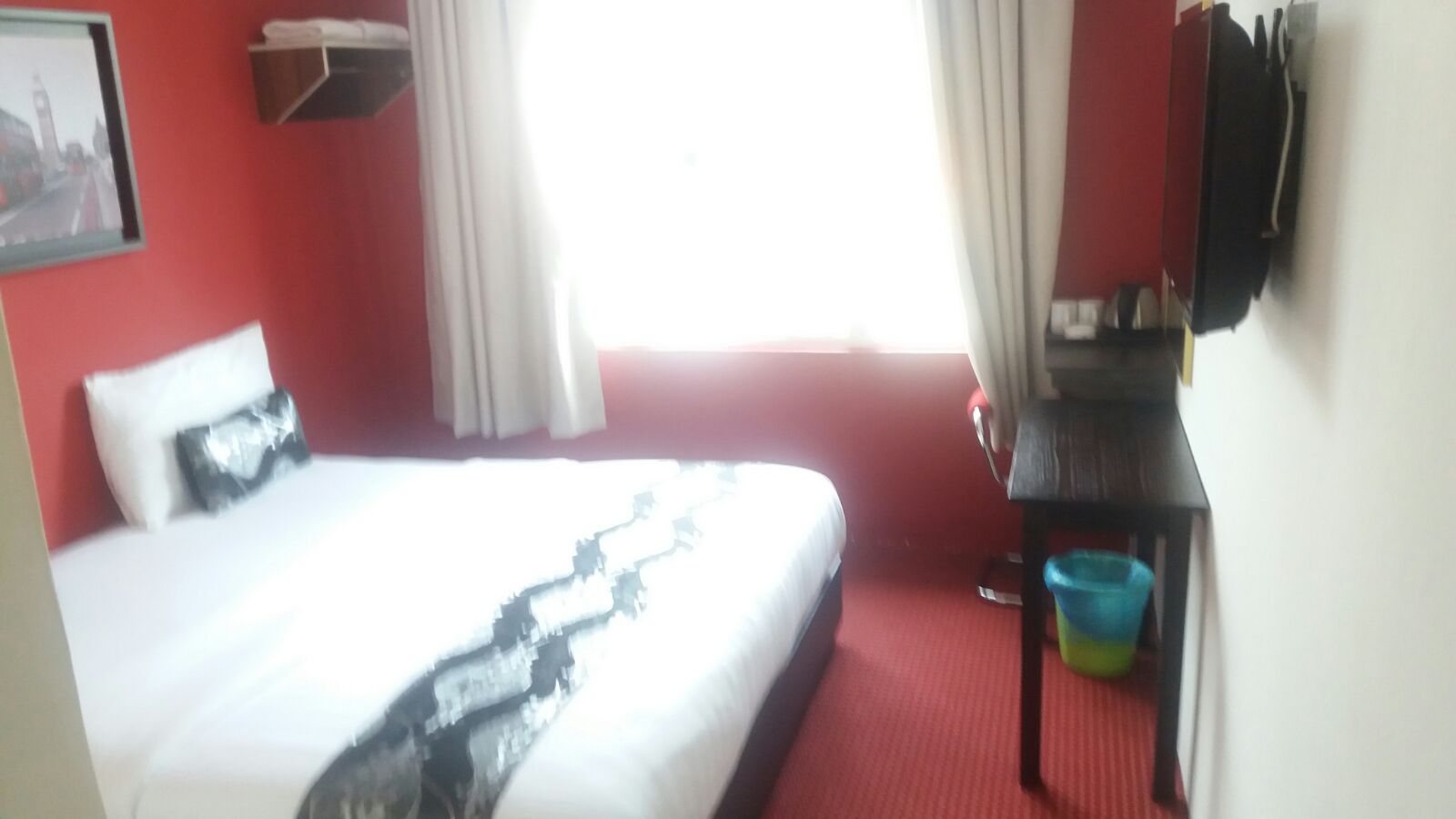 Hotel YTS