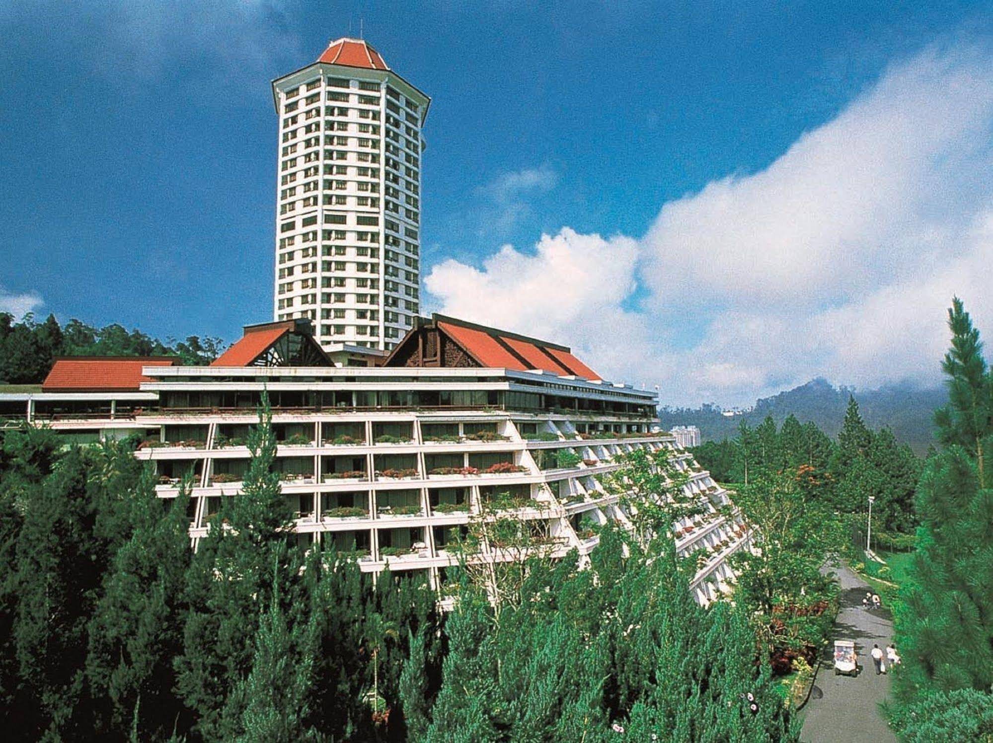 Resorts World Awana