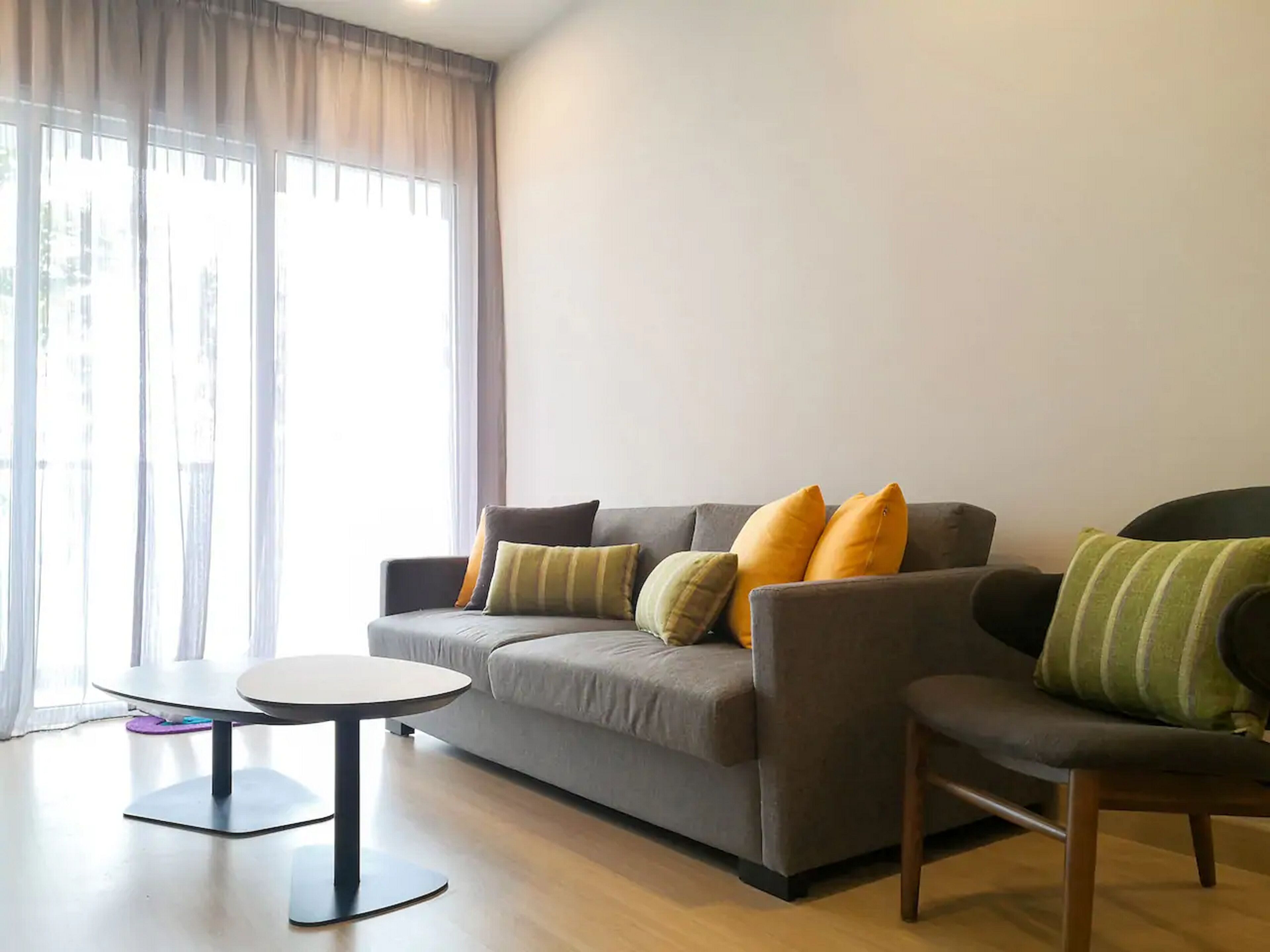 MU Windmill – 360 Skypool Superior Suite