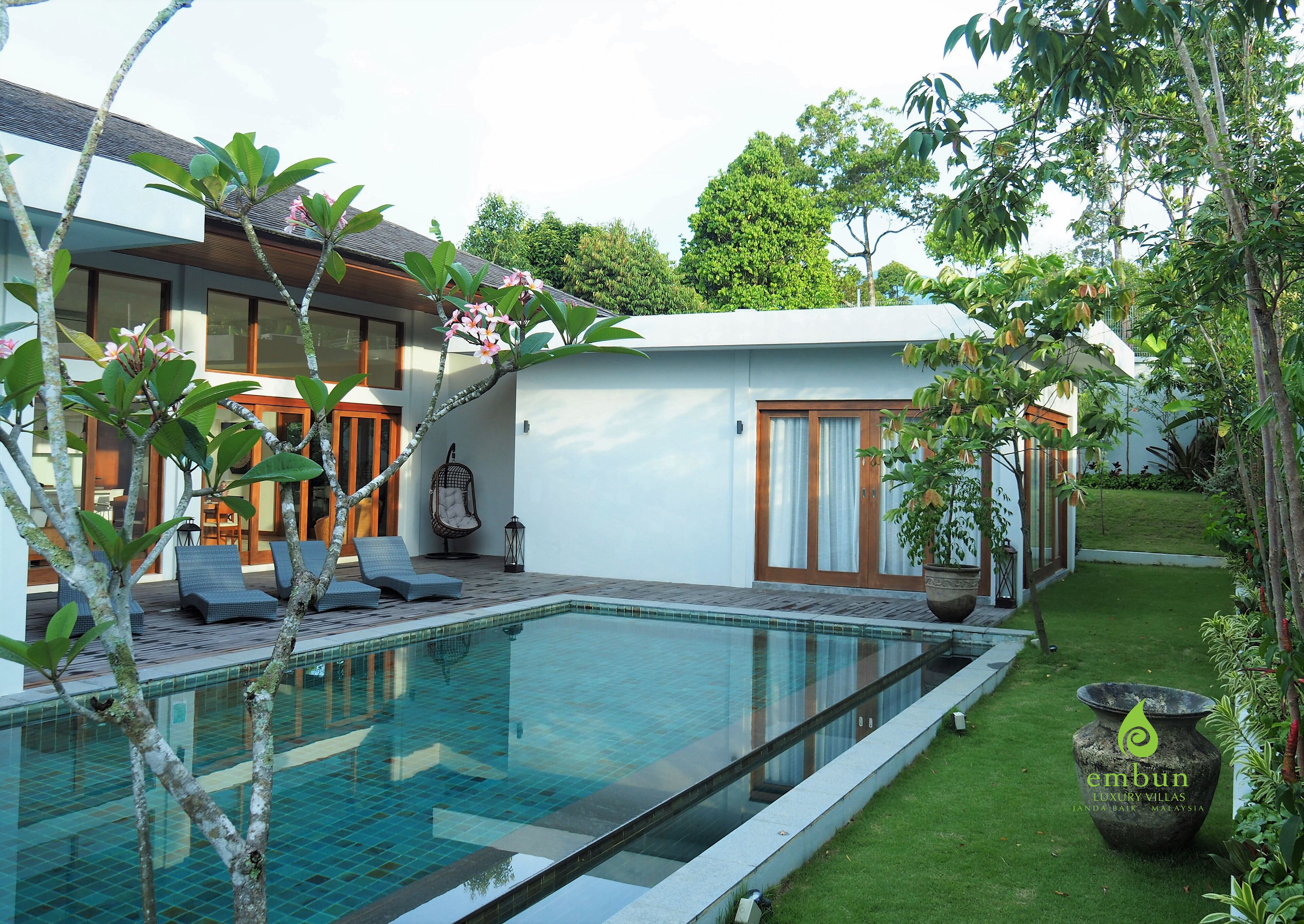 Embun Luxury Villas