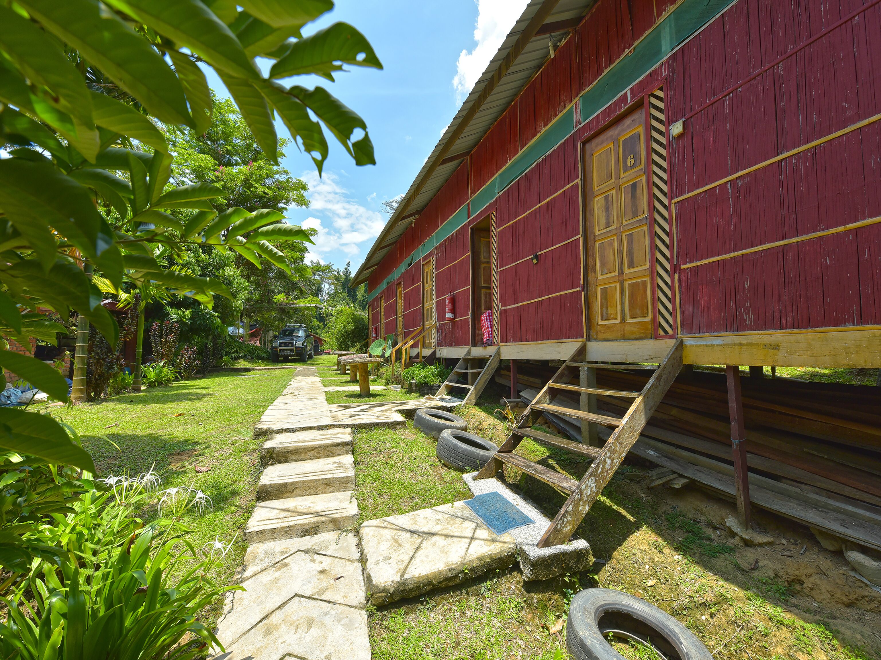 Mat Leon Village by OYO