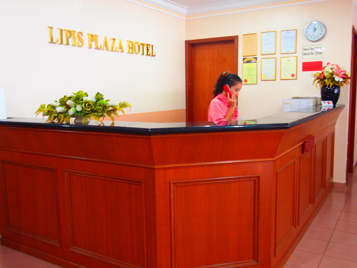 Lipis Plaza