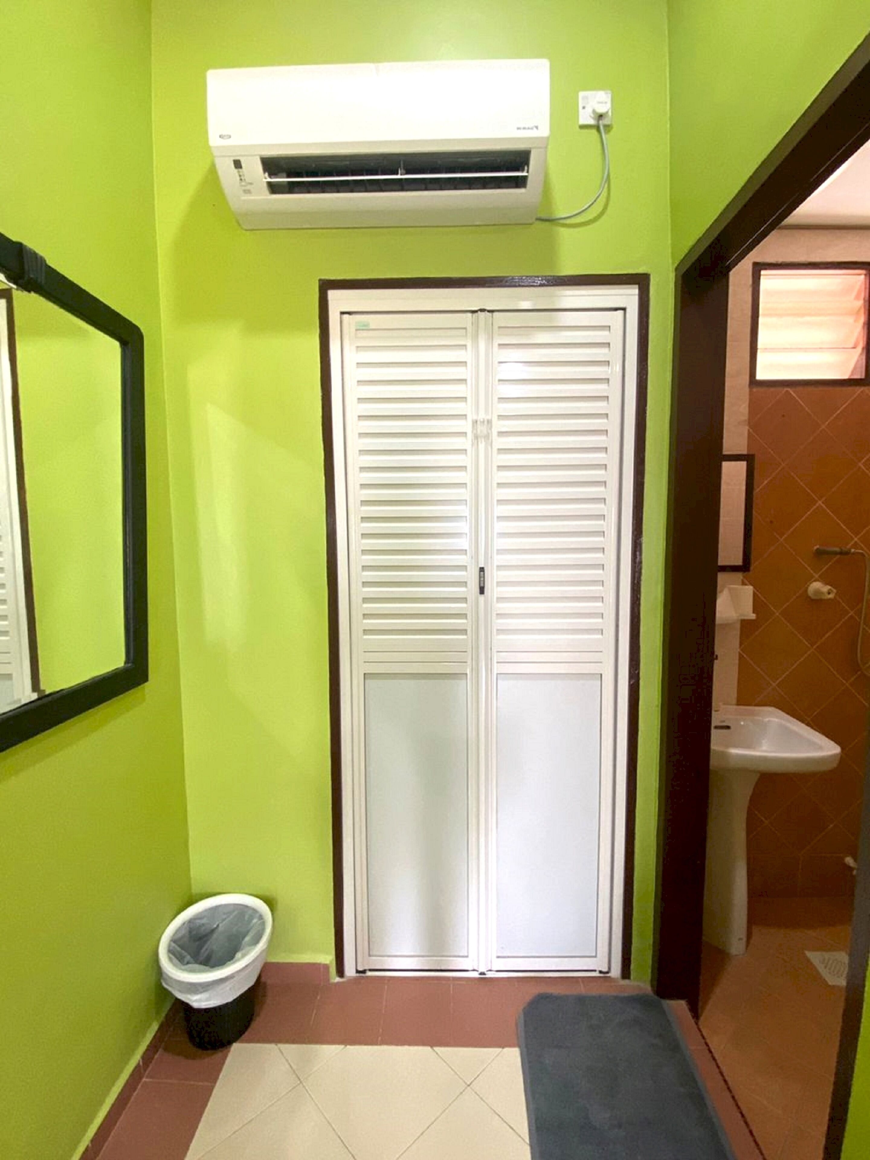 Cemara Puri Resort & Spa by OYO