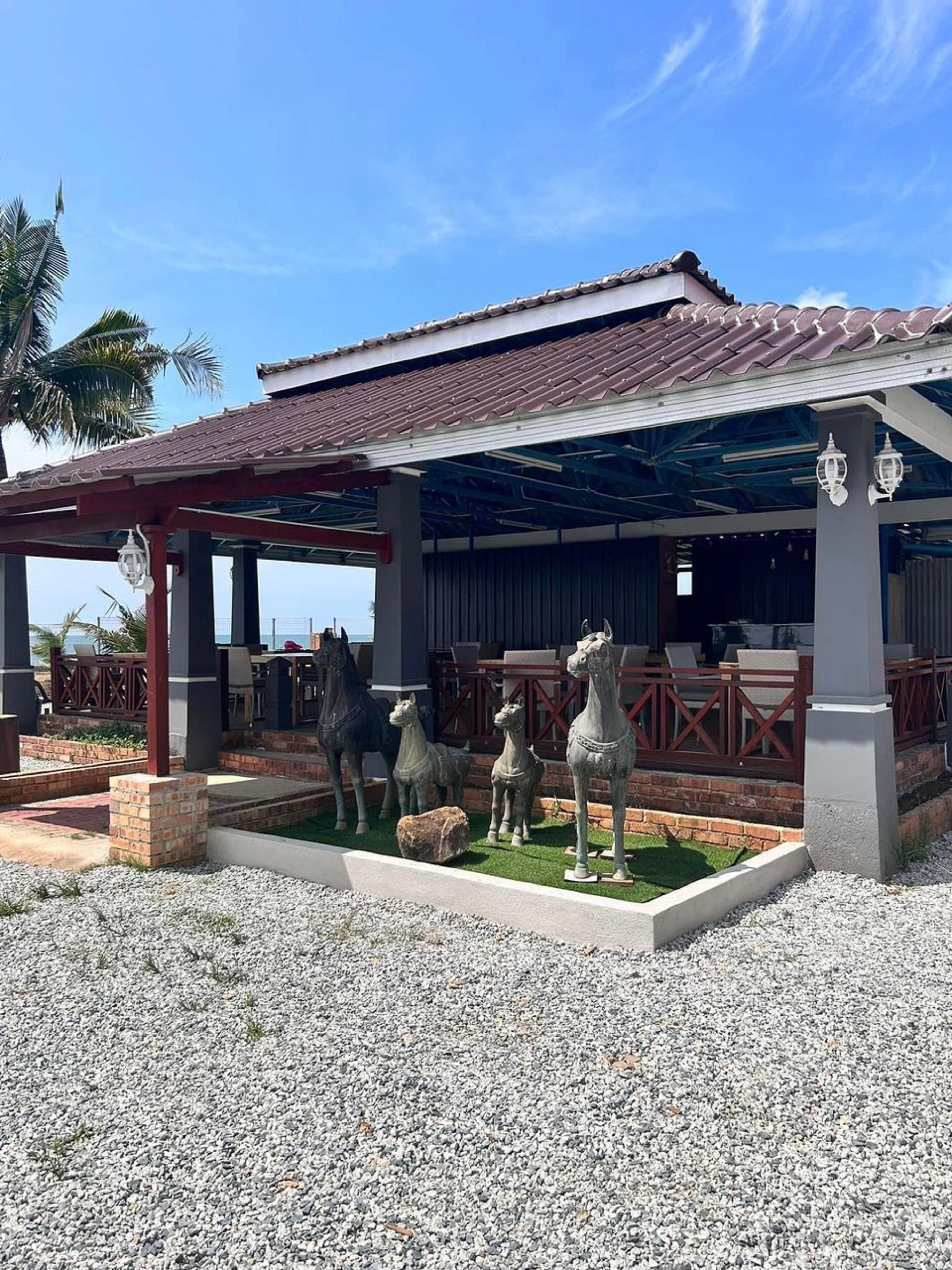 Cemara Puri Resort & Spa by OYO