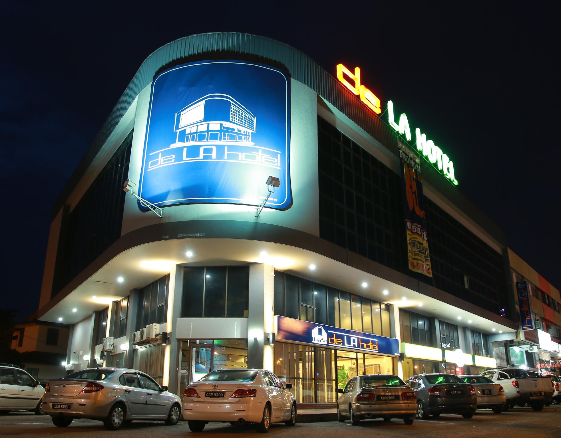 DE LA Hotel