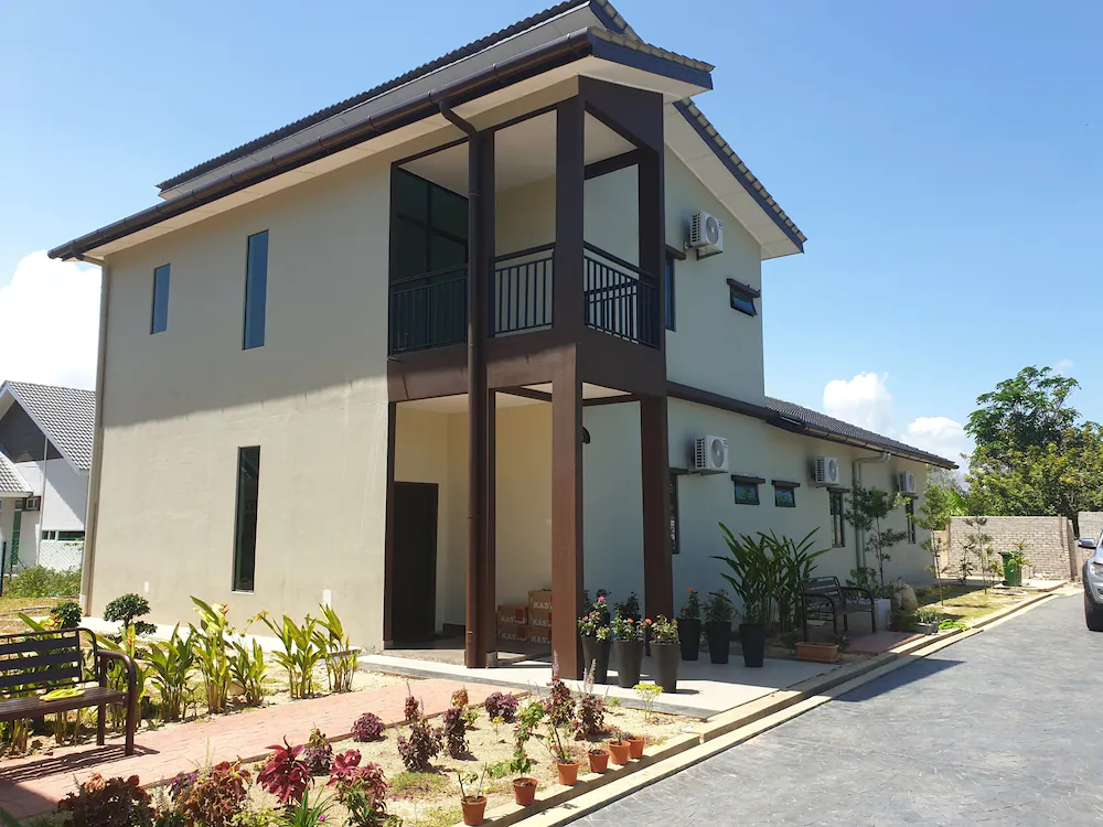 D' Qamar Guesthouse