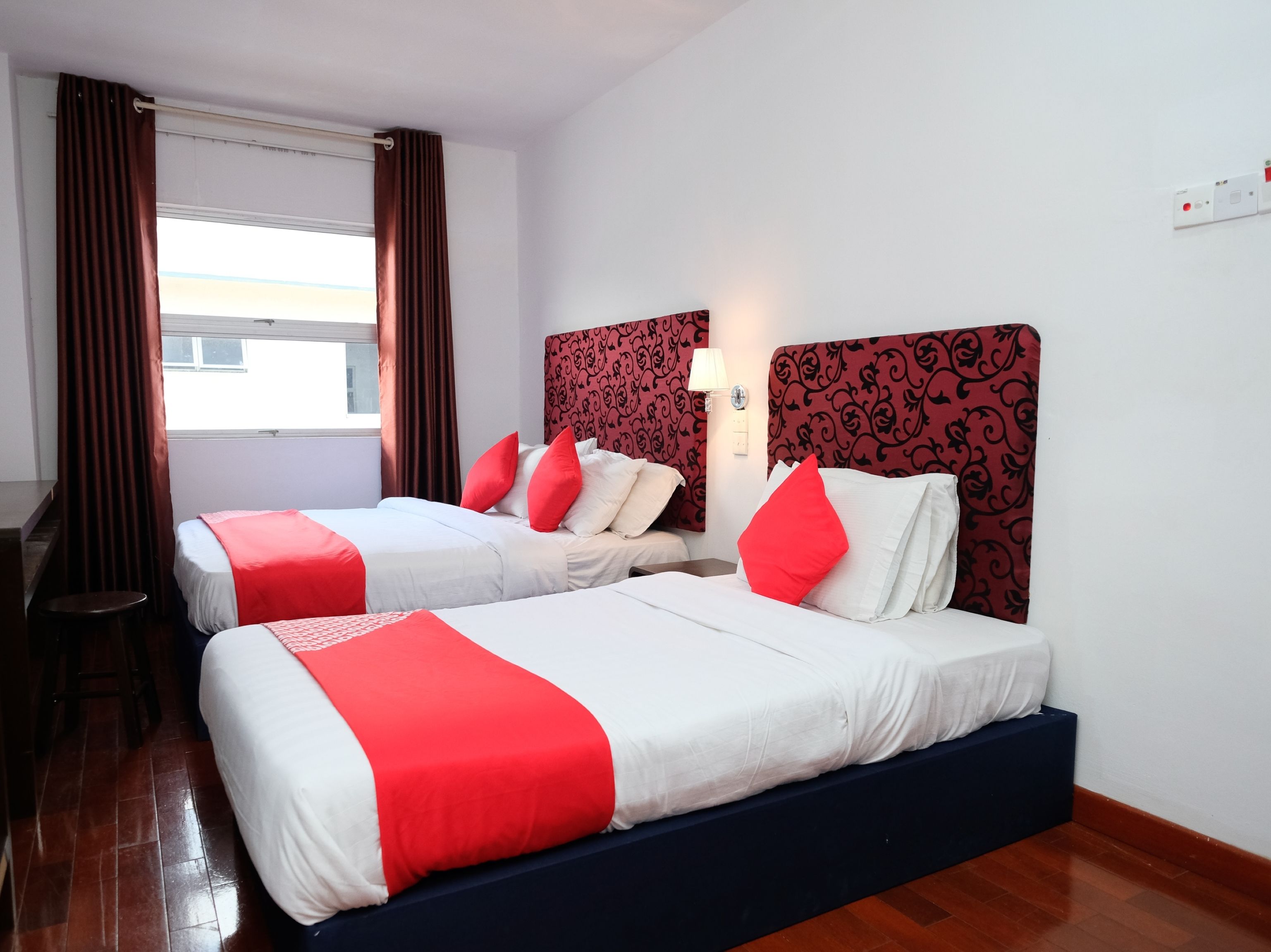 Grand City Hotel I by OYO Rooms