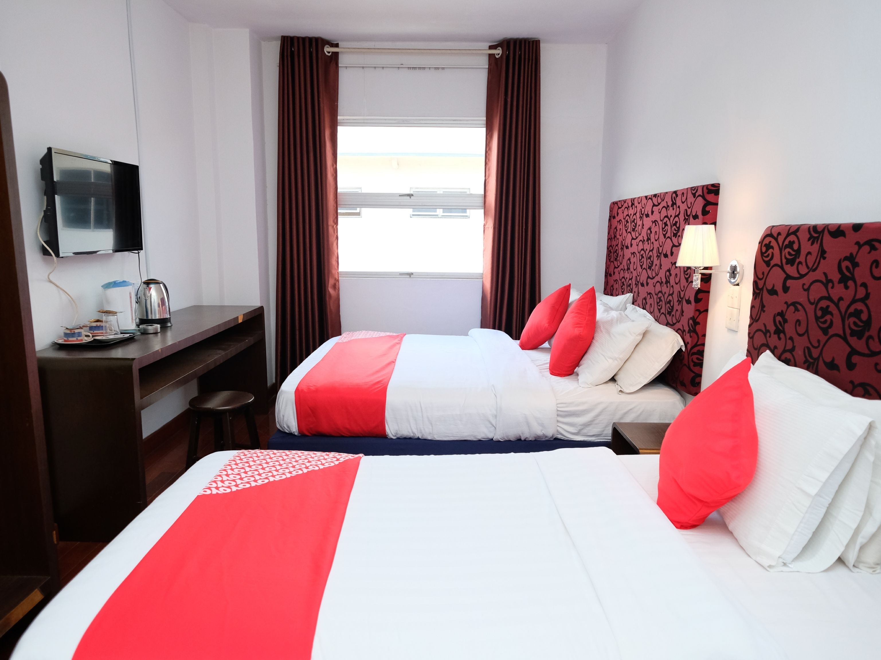 Grand City Hotel I by OYO Rooms