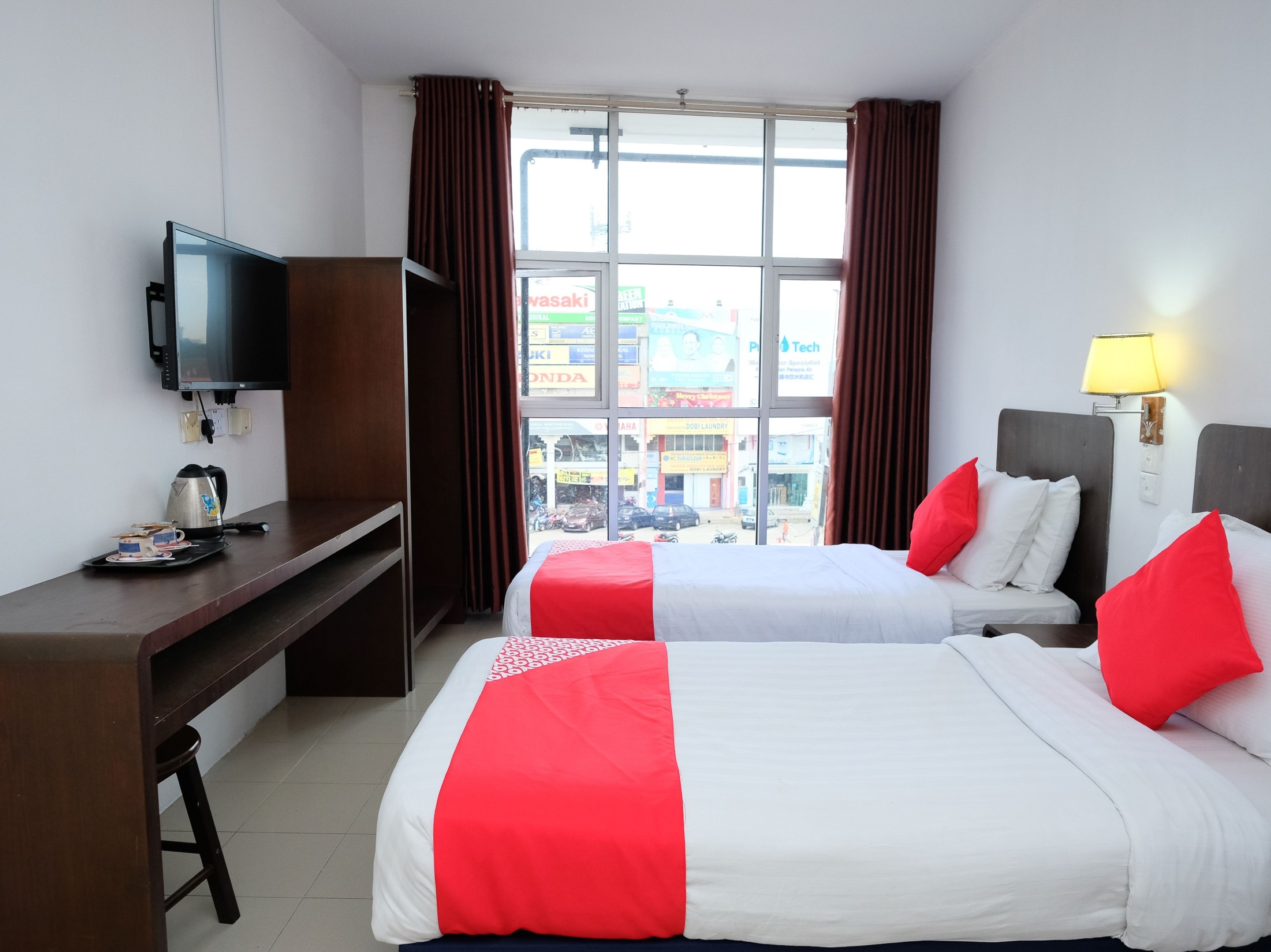 Grand City Hotel I by OYO Rooms