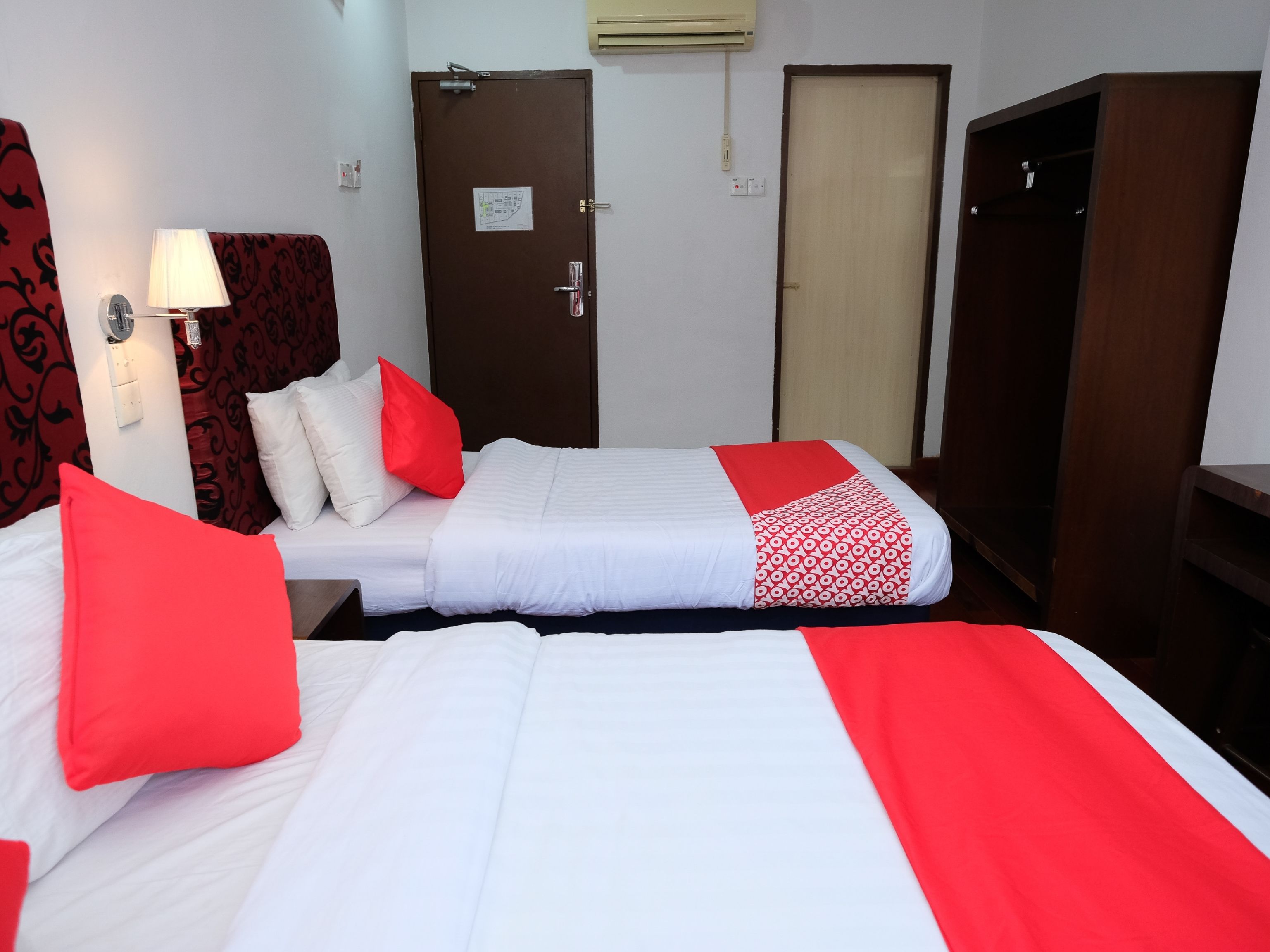 Grand City Hotel I by OYO Rooms