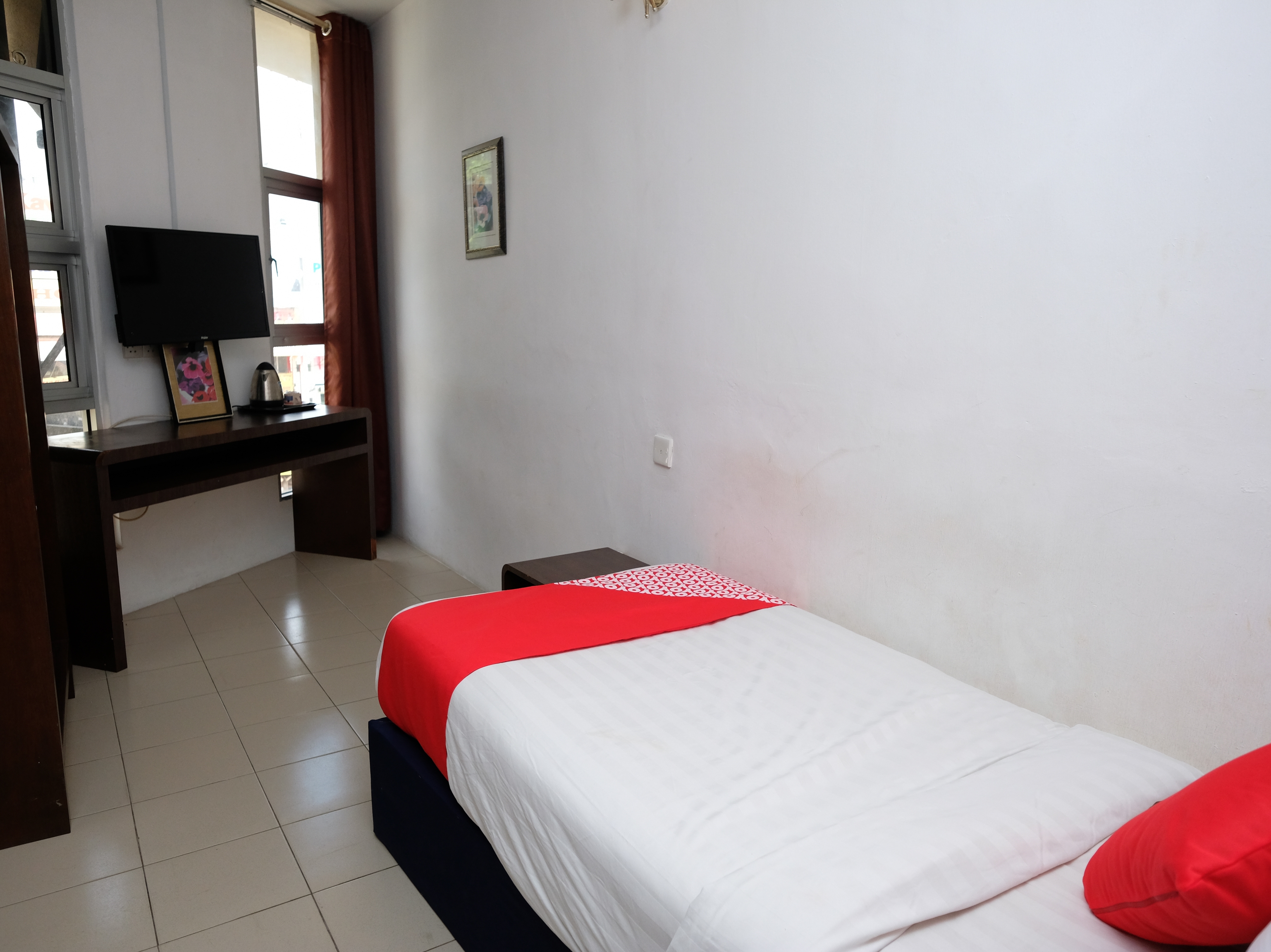 Grand City Hotel II By OYO Rooms