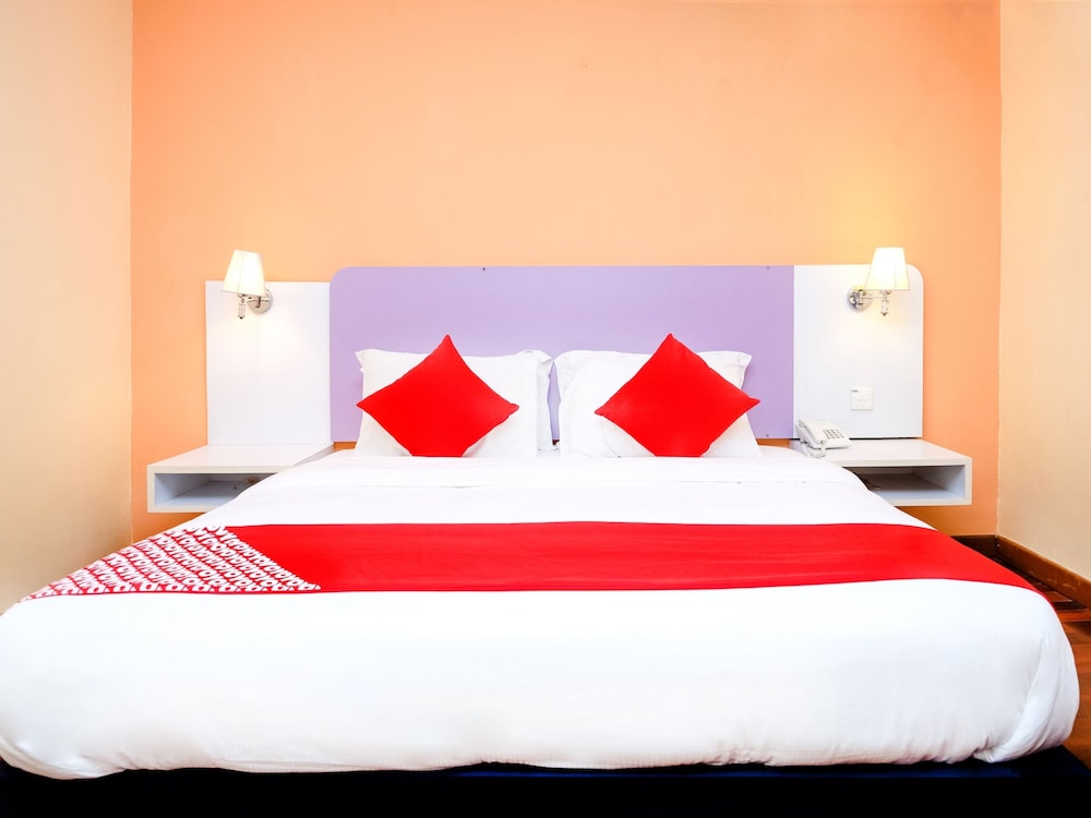 Grand City Hotel II By OYO Rooms