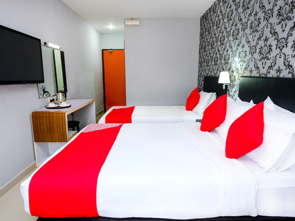 Grand City Hotel II By OYO Rooms