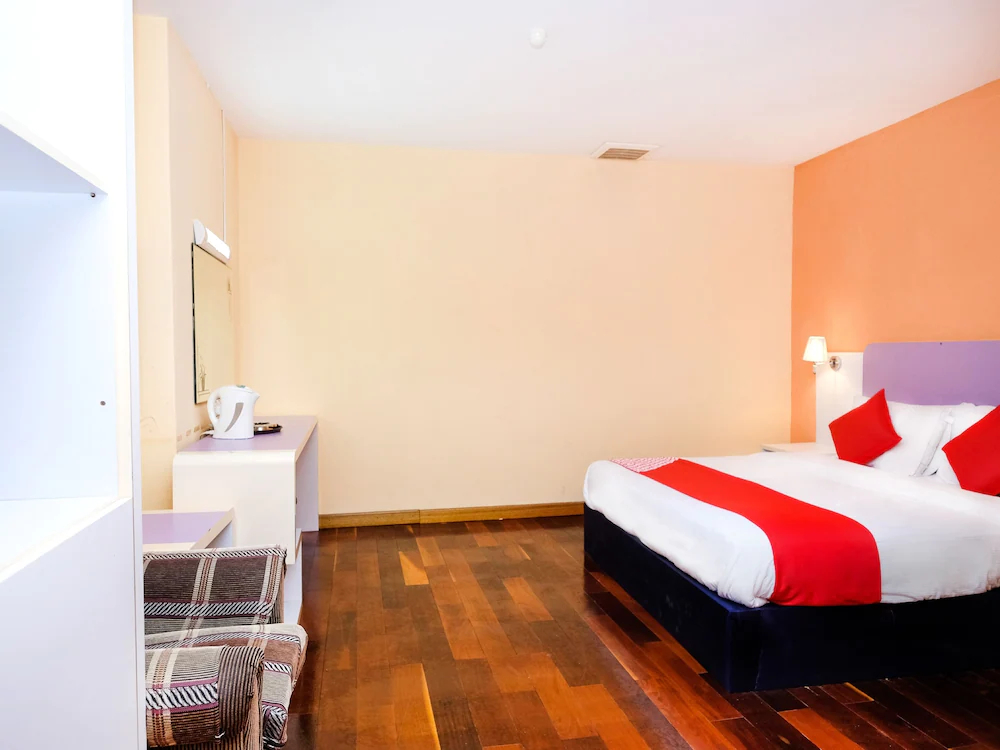 Grand City Hotel II By OYO Rooms