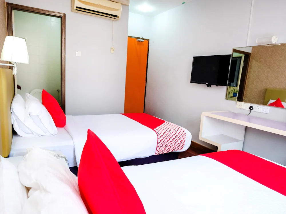 Grand City Hotel II By OYO Rooms