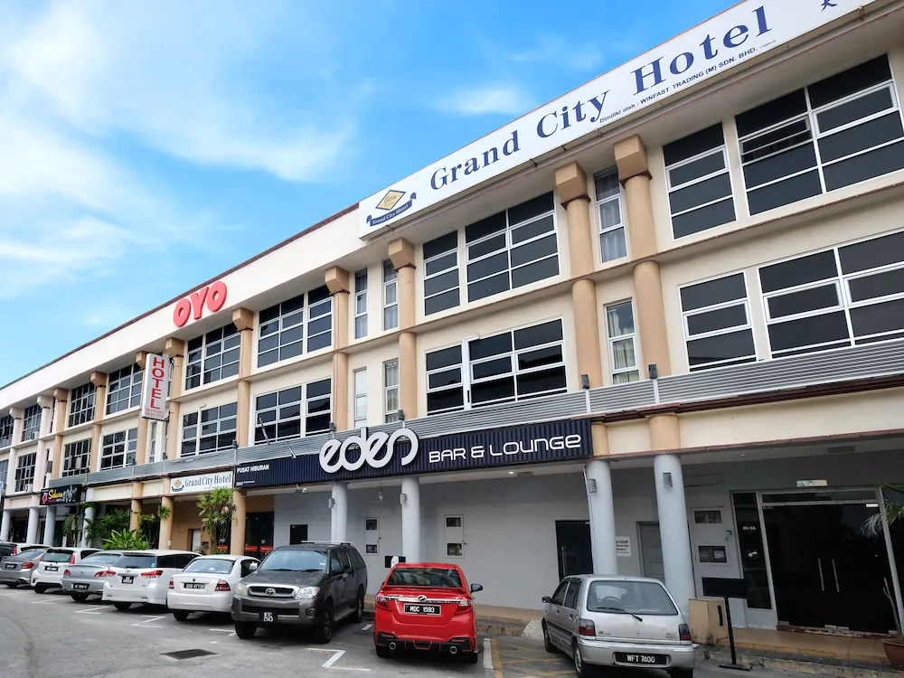 Grand City Hotel II By OYO Rooms