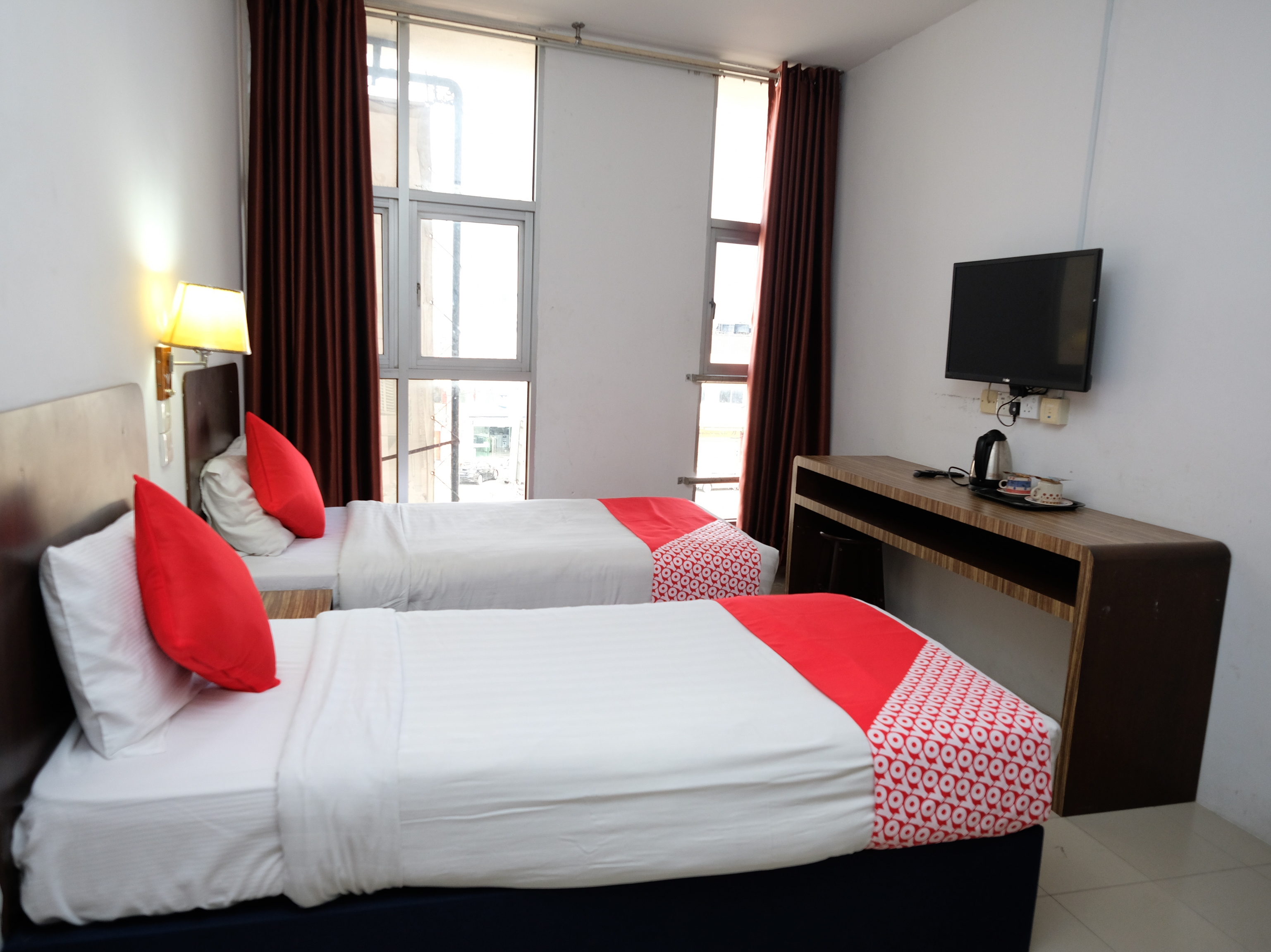 Grand City Hotel II By OYO Rooms