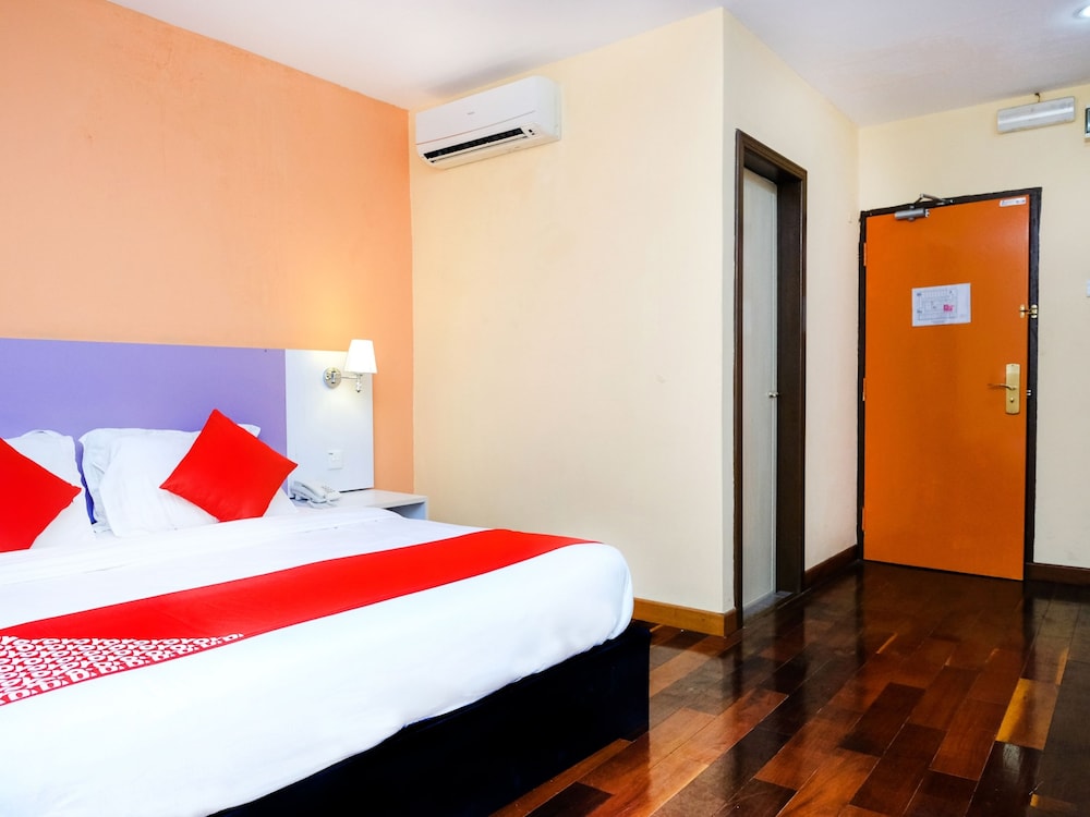 Grand City Hotel II By OYO Rooms