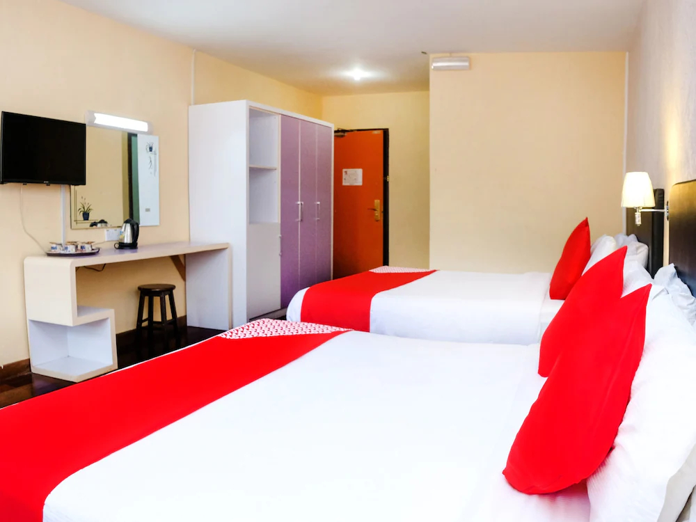 Grand City Hotel II By OYO Rooms