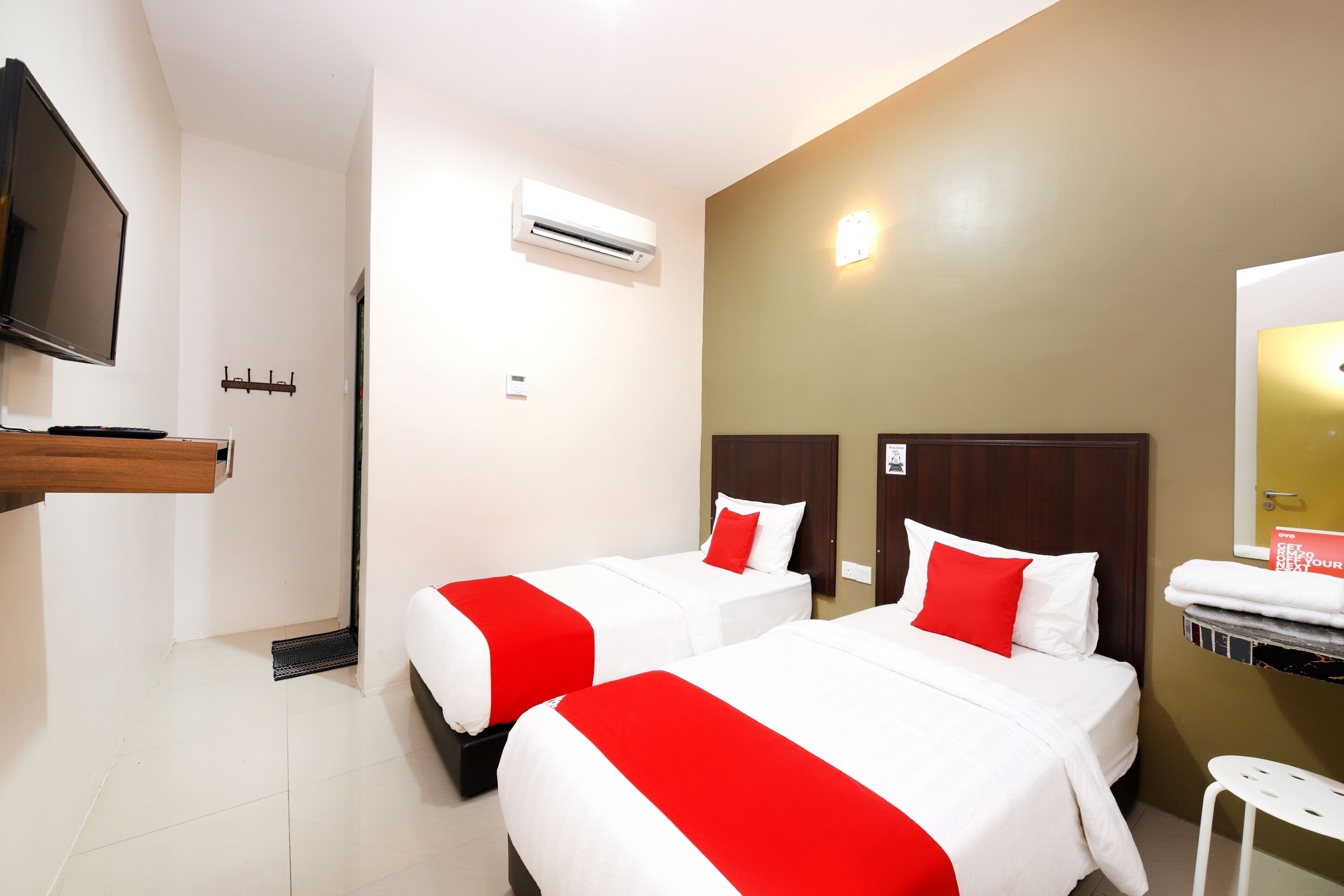 Hotel Tgl by Oyo Rooms