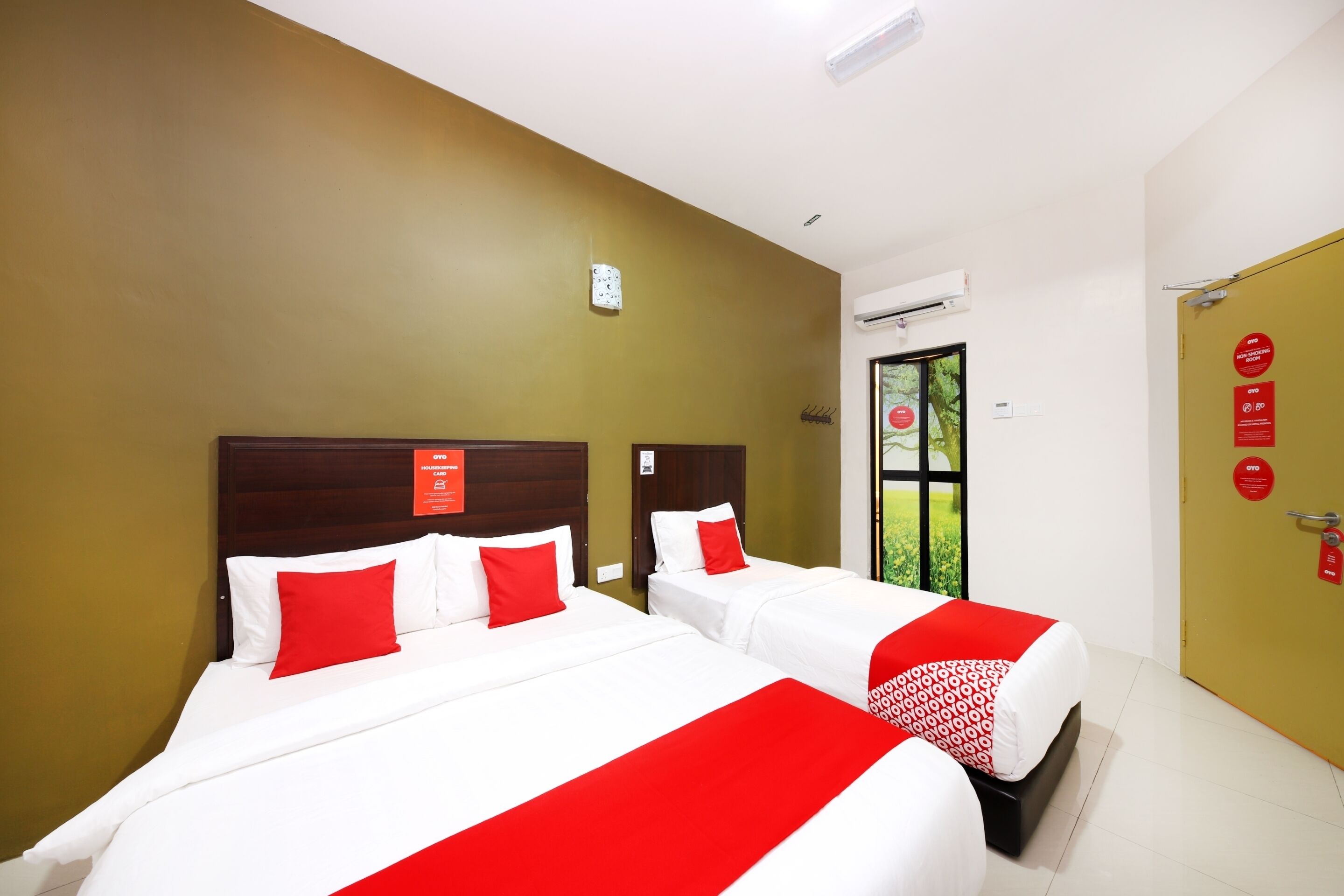 Hotel Tgl by Oyo Rooms