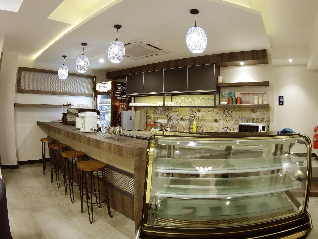 Meriton Inn