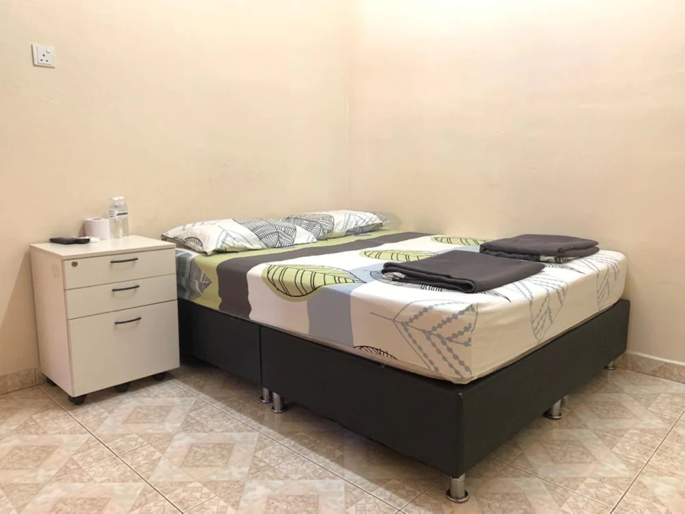 Rivermoon Guest House by OYO Rooms