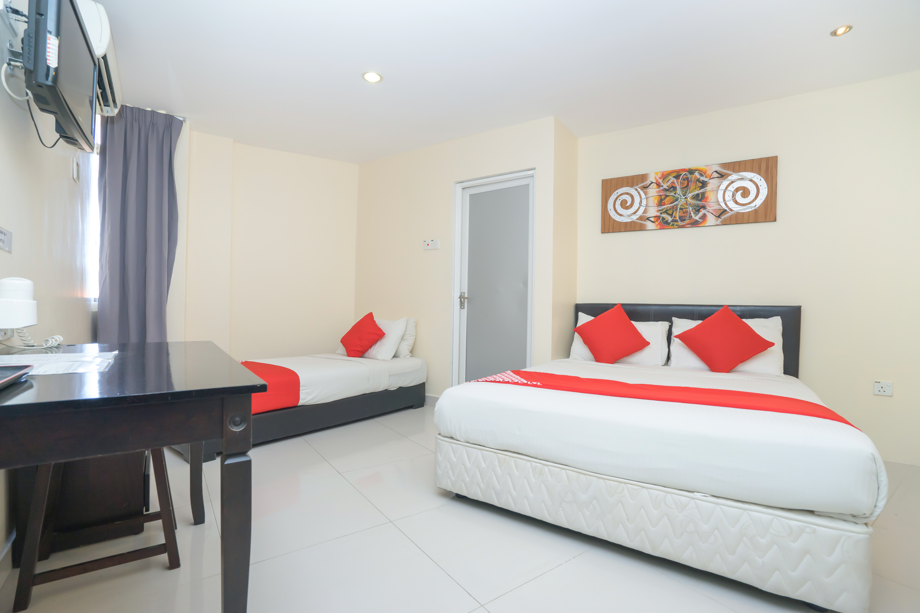 The Citilite Hotel By OYO Rooms