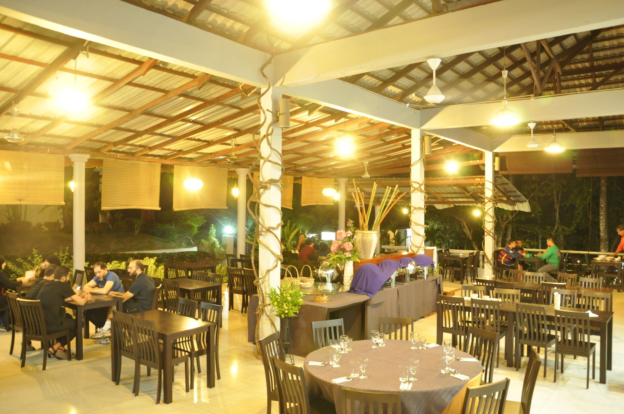 Han Rainforest Resort