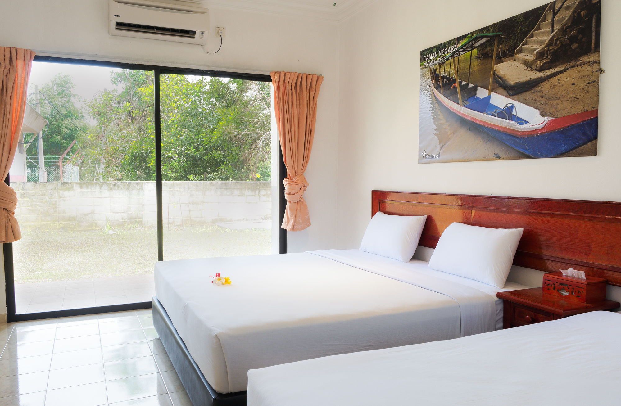 Han Rainforest Resort